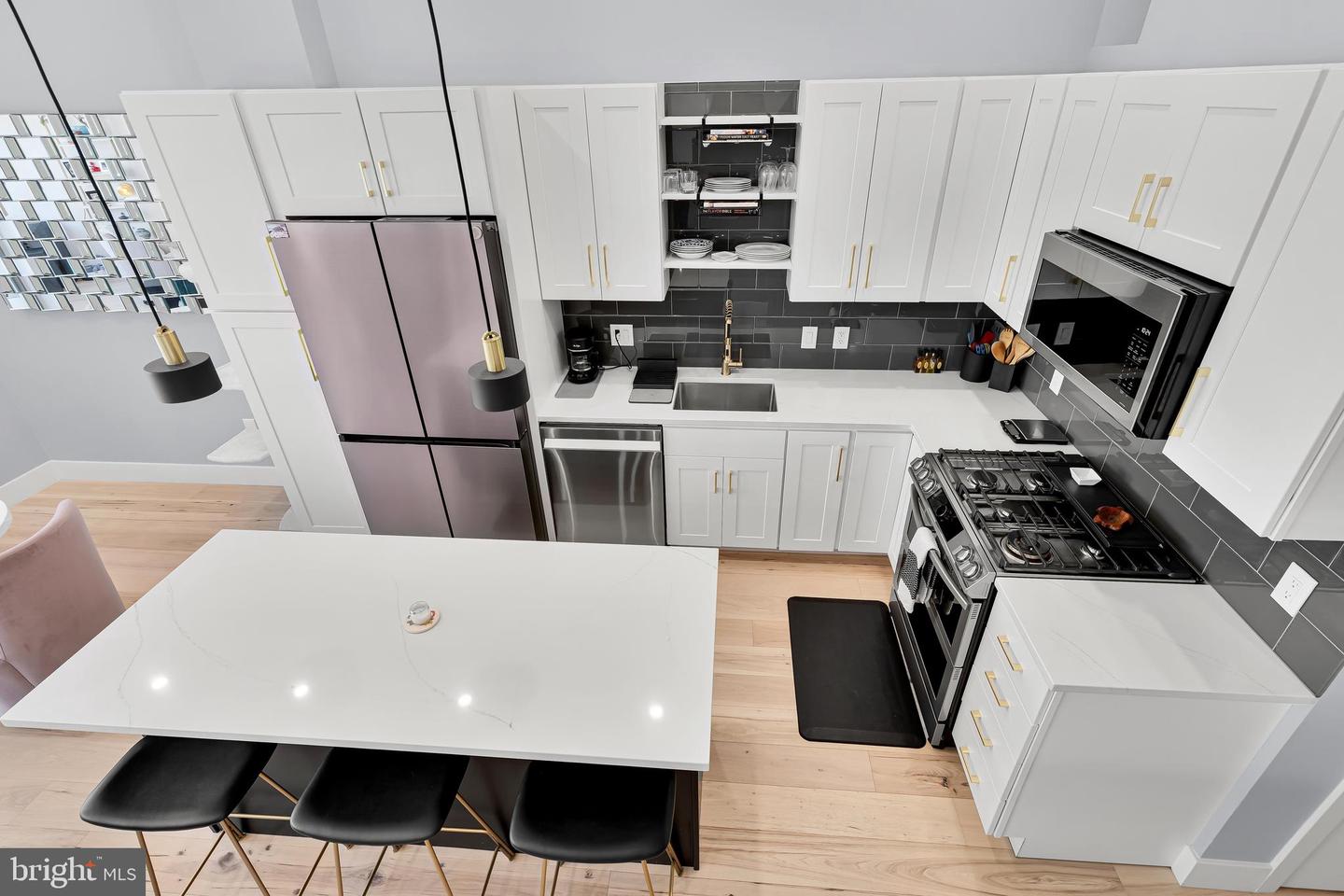 1390 V ST NW #303, WASHINGTON, District Of Columbia 20009, 1 Bedroom Bedrooms, ,1 BathroomBathrooms,Residential,For sale,1390 V ST NW #303,DCDC2239592 MLS # DCDC2239592