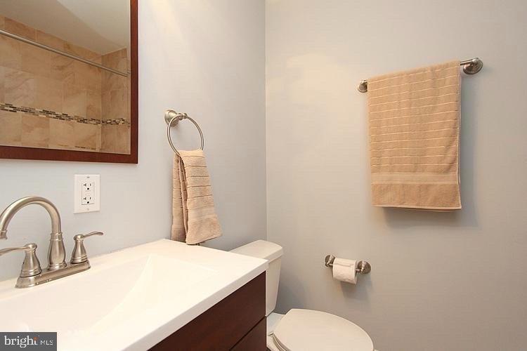 1421 COLUMBIA RD NW #105, WASHINGTON, District Of Columbia 20009, 2 Bedrooms Bedrooms, 3 Rooms Rooms,1 BathroomBathrooms,Residential,For sale,1421 COLUMBIA RD NW #105,DCDC2239642 MLS # DCDC2239642