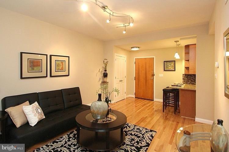 1421 COLUMBIA RD NW #105, WASHINGTON, District Of Columbia 20009, 2 Bedrooms Bedrooms, 3 Rooms Rooms,1 BathroomBathrooms,Residential,For sale,1421 COLUMBIA RD NW #105,DCDC2239642 MLS # DCDC2239642