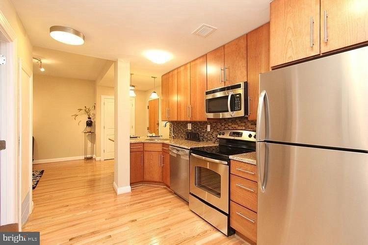 1421 COLUMBIA RD NW #105, WASHINGTON, District Of Columbia 20009, 2 Bedrooms Bedrooms, 3 Rooms Rooms,1 BathroomBathrooms,Residential,For sale,1421 COLUMBIA RD NW #105,DCDC2239642 MLS # DCDC2239642
