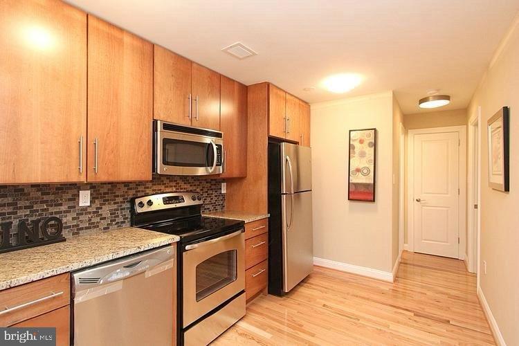 1421 COLUMBIA RD NW #105, WASHINGTON, District Of Columbia 20009, 2 Bedrooms Bedrooms, 3 Rooms Rooms,1 BathroomBathrooms,Residential,For sale,1421 COLUMBIA RD NW #105,DCDC2239642 MLS # DCDC2239642