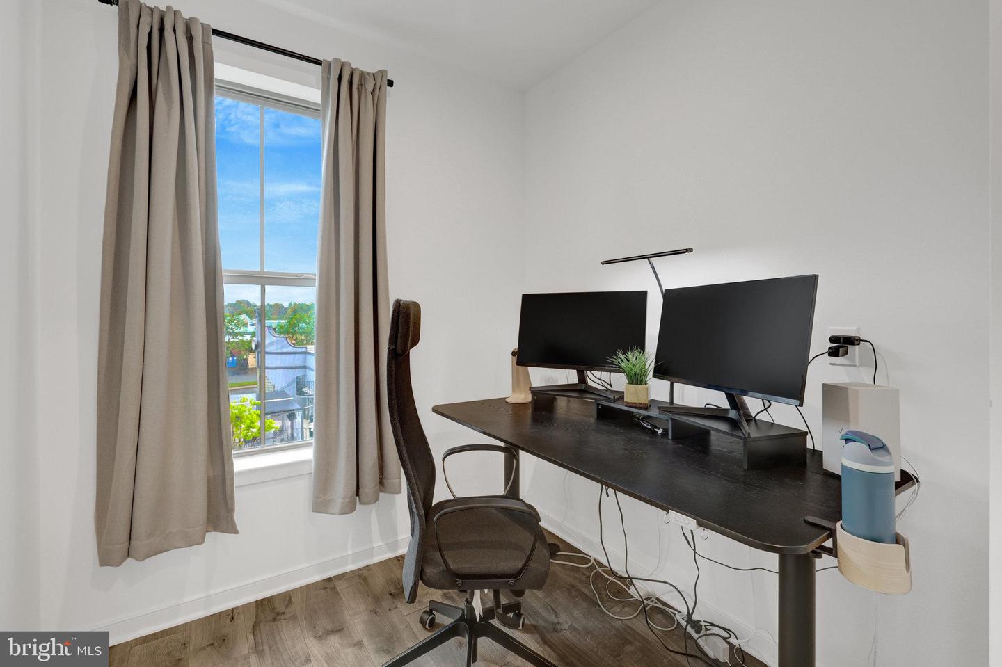 20941 BLUEBIRD SQ, STERLING, Virginia 20165, ,Residential,For sale,20941 BLUEBIRD SQ,VALO2113344 MLS # VALO2113344 20941 BLUEBIRD SQ, STERLING, Virginia 20165, ,Residential,For sale,20941 BLUEBIRD SQ,VALO2113344 MLS # VALO2113344