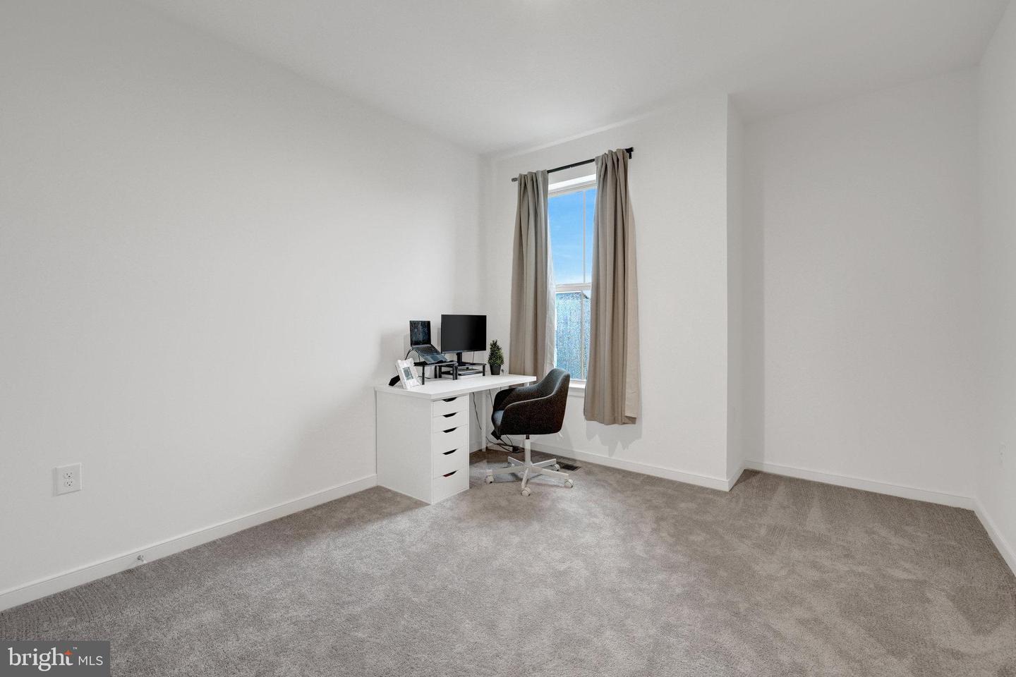 20941 BLUEBIRD SQ, STERLING, Virginia 20165, ,Residential,For sale,20941 BLUEBIRD SQ,VALO2113344 MLS # VALO2113344 20941 BLUEBIRD SQ, STERLING, Virginia 20165, ,Residential,For sale,20941 BLUEBIRD SQ,VALO2113344 MLS # VALO2113344