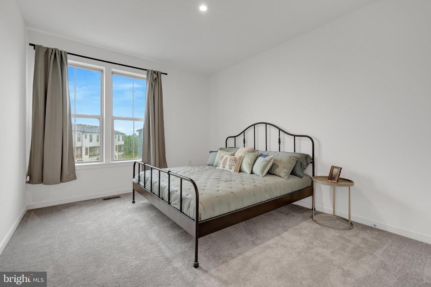 20941 BLUEBIRD SQ, STERLING, Virginia 20165, ,Residential,For sale,20941 BLUEBIRD SQ,VALO2113344 MLS # VALO2113344 20941 BLUEBIRD SQ, STERLING, Virginia 20165, ,Residential,For sale,20941 BLUEBIRD SQ,VALO2113344 MLS # VALO2113344