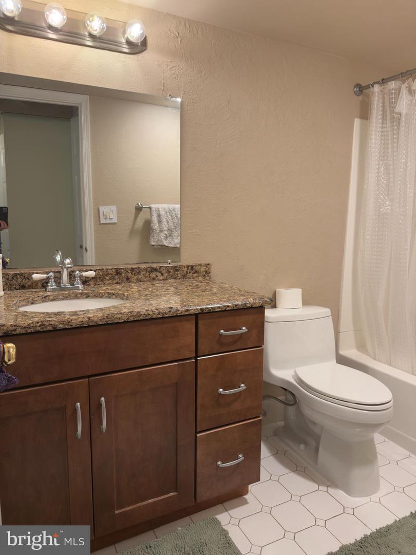 7640 TREMAYNE PL #112, MCLEAN, Virginia 22102, 1 Bedroom Bedrooms, 2 Rooms Rooms,1 BathroomBathrooms,Residential,For sale,7640 TREMAYNE PL #112,VAFX2284136 MLS # VAFX2284136 7640 TREMAYNE PL #112, MCLEAN, Virginia 22102, 1 Bedroom Bedrooms, 2 Rooms Rooms,1 BathroomBathrooms,Residential,For sale,7640 TREMAYNE PL #112,VAFX2284136 MLS # VAFX2284136