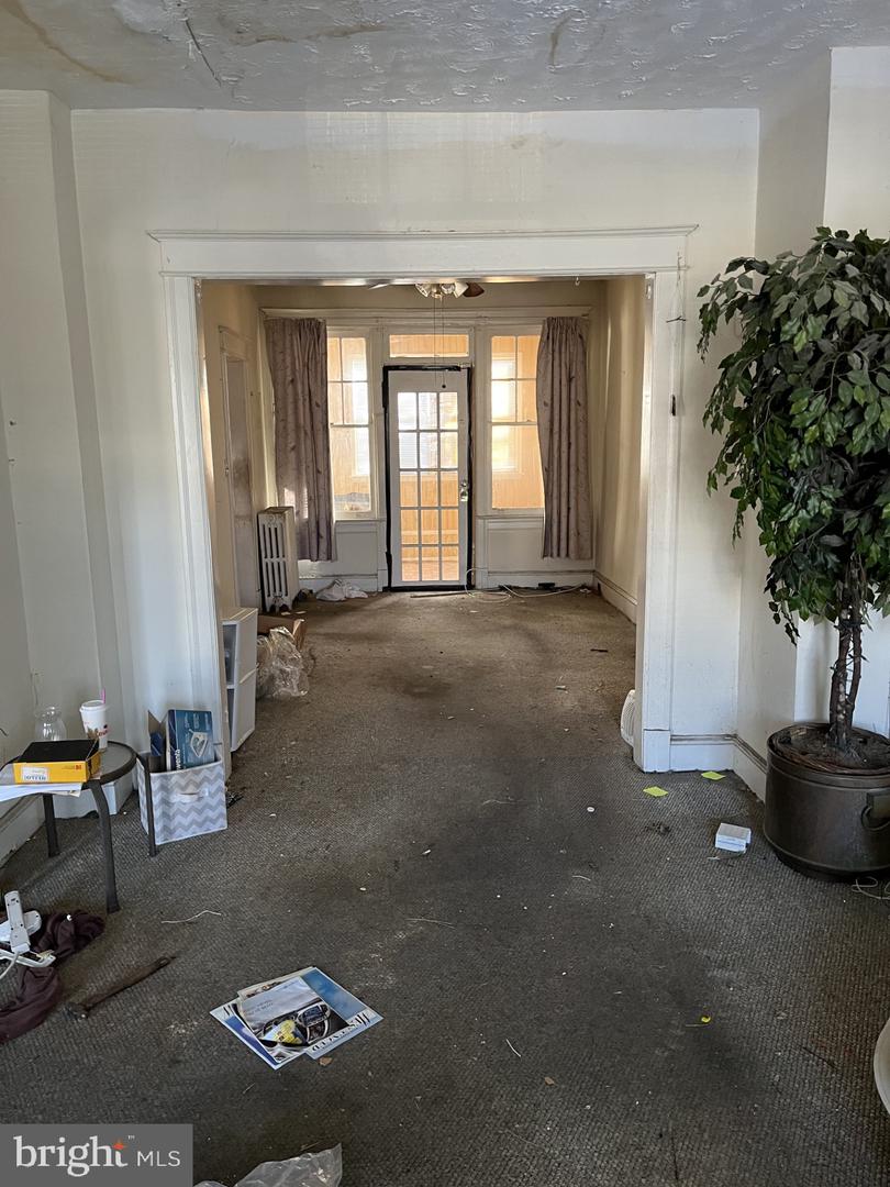 1813 M ST NE, WASHINGTON, District Of Columbia 20002, 3 Bedrooms Bedrooms, ,1 BathroomBathrooms,Residential,For sale,1813 M ST NE,DCDC2191034 MLS # DCDC2191034