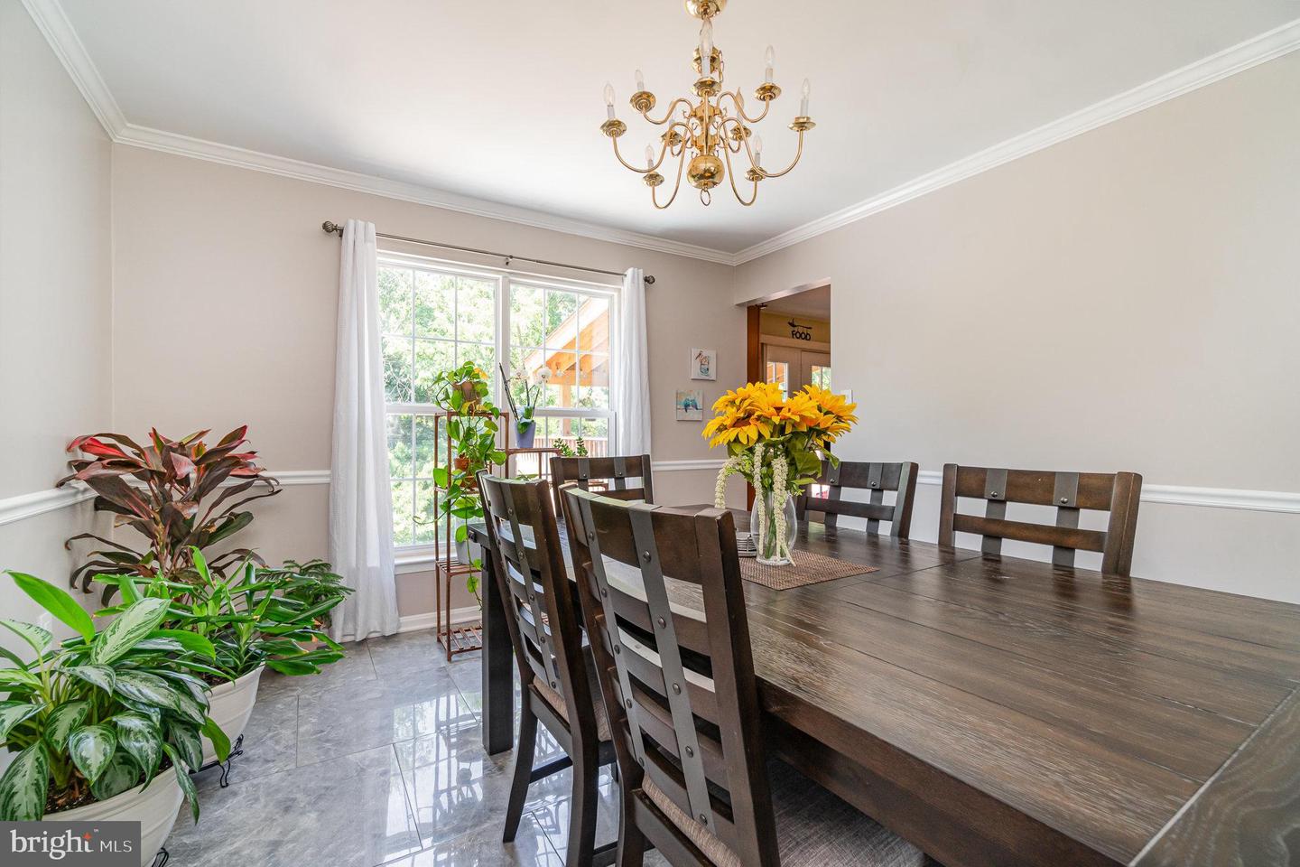 17616 CHISHOLM LN, DUMFRIES, Virginia 22026, 5 Bedrooms Bedrooms, ,3 BathroomsBathrooms,Residential,For sale,17616 CHISHOLM LN,VAPW2092842 MLS # VAPW2092842