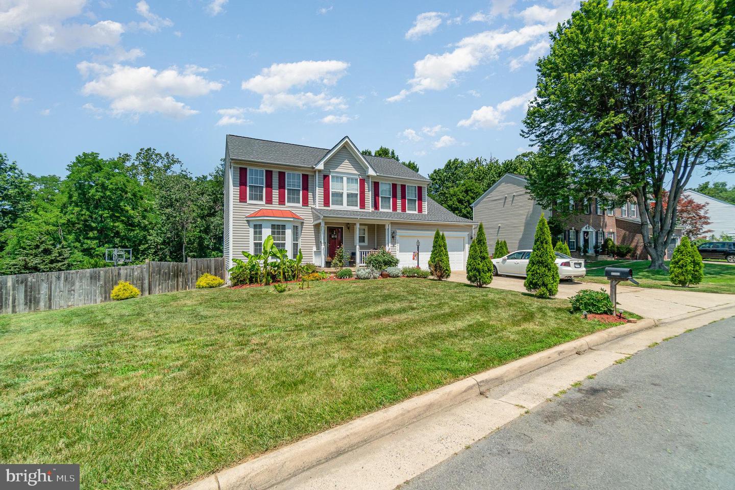 17616 CHISHOLM LN, DUMFRIES, Virginia 22026, 5 Bedrooms Bedrooms, ,3 BathroomsBathrooms,Residential,For sale,17616 CHISHOLM LN,VAPW2092842 MLS # VAPW2092842