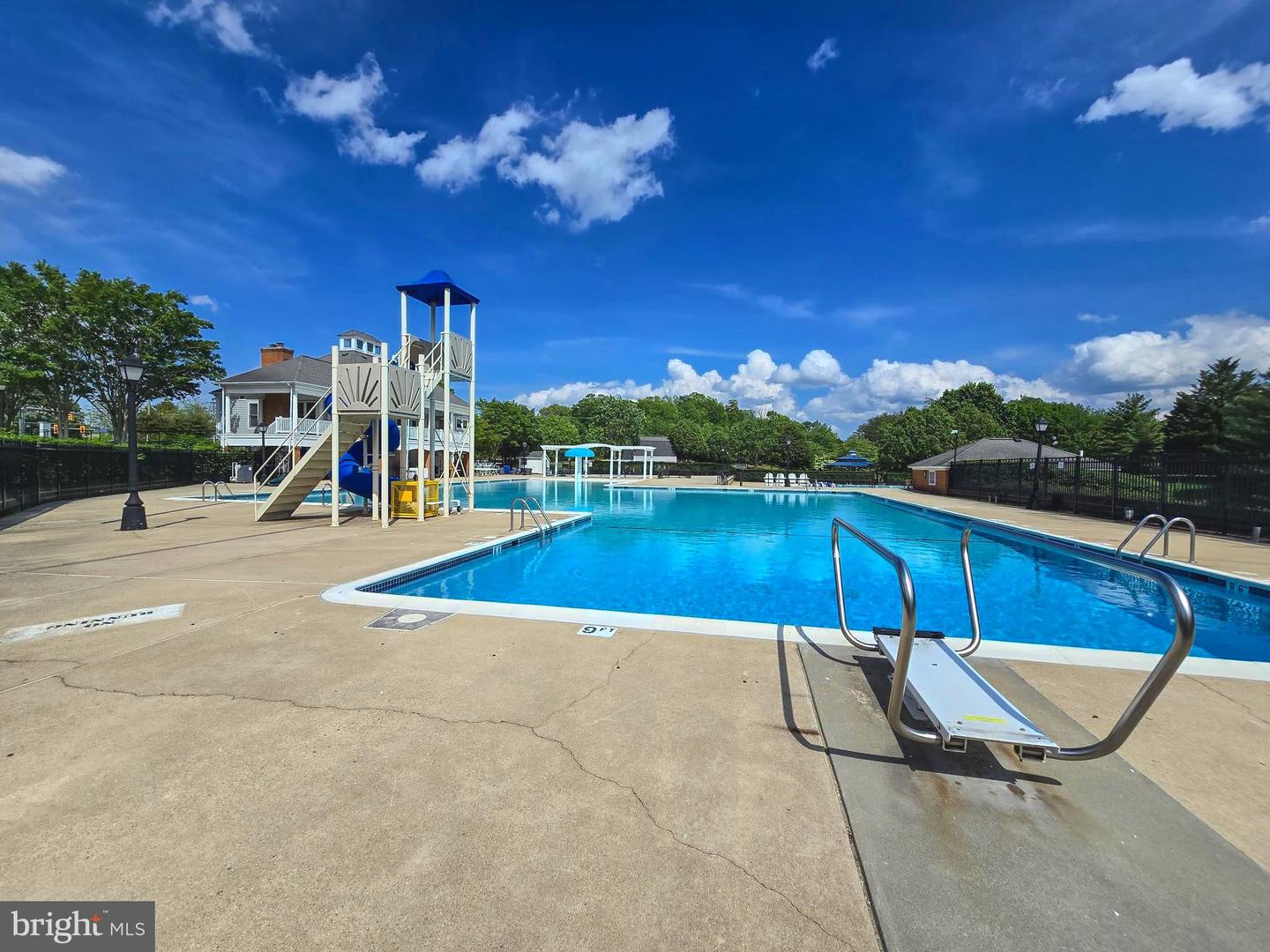 17616 CHISHOLM LN, DUMFRIES, Virginia 22026, 5 Bedrooms Bedrooms, ,3 BathroomsBathrooms,Residential,For sale,17616 CHISHOLM LN,VAPW2092842 MLS # VAPW2092842