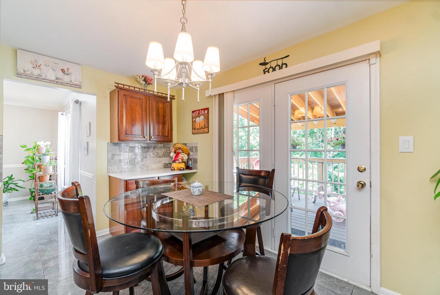 17616 CHISHOLM LN, DUMFRIES, Virginia 22026, 5 Bedrooms Bedrooms, ,3 BathroomsBathrooms,Residential,For sale,17616 CHISHOLM LN,VAPW2092842 MLS # VAPW2092842