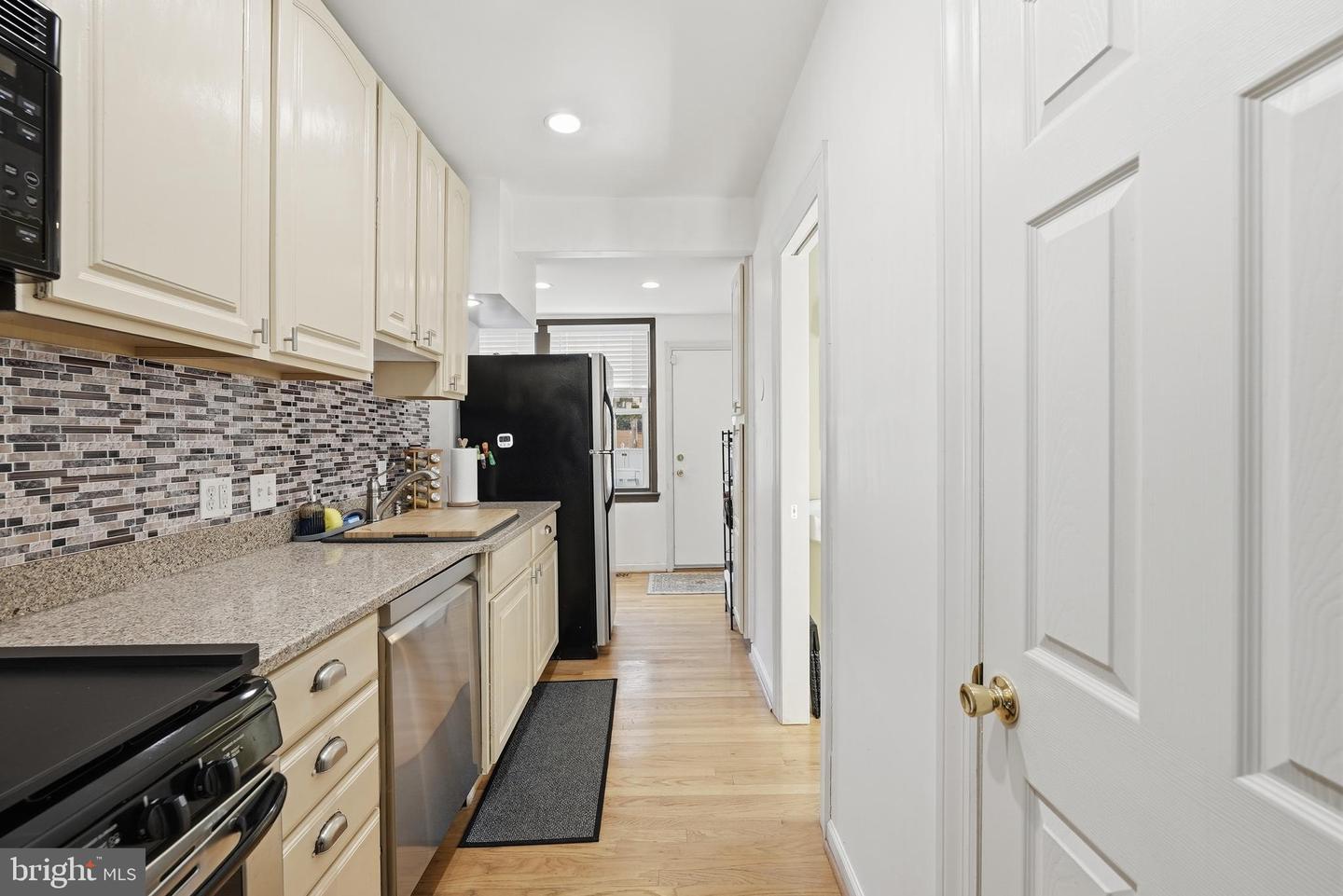 3921 22ND ST NE, WASHINGTON, District Of Columbia 20018, 3 Bedrooms Bedrooms, ,2 BathroomsBathrooms,Residential,For sale,3921 22ND ST NE,DCDC2203224 MLS # DCDC2203224