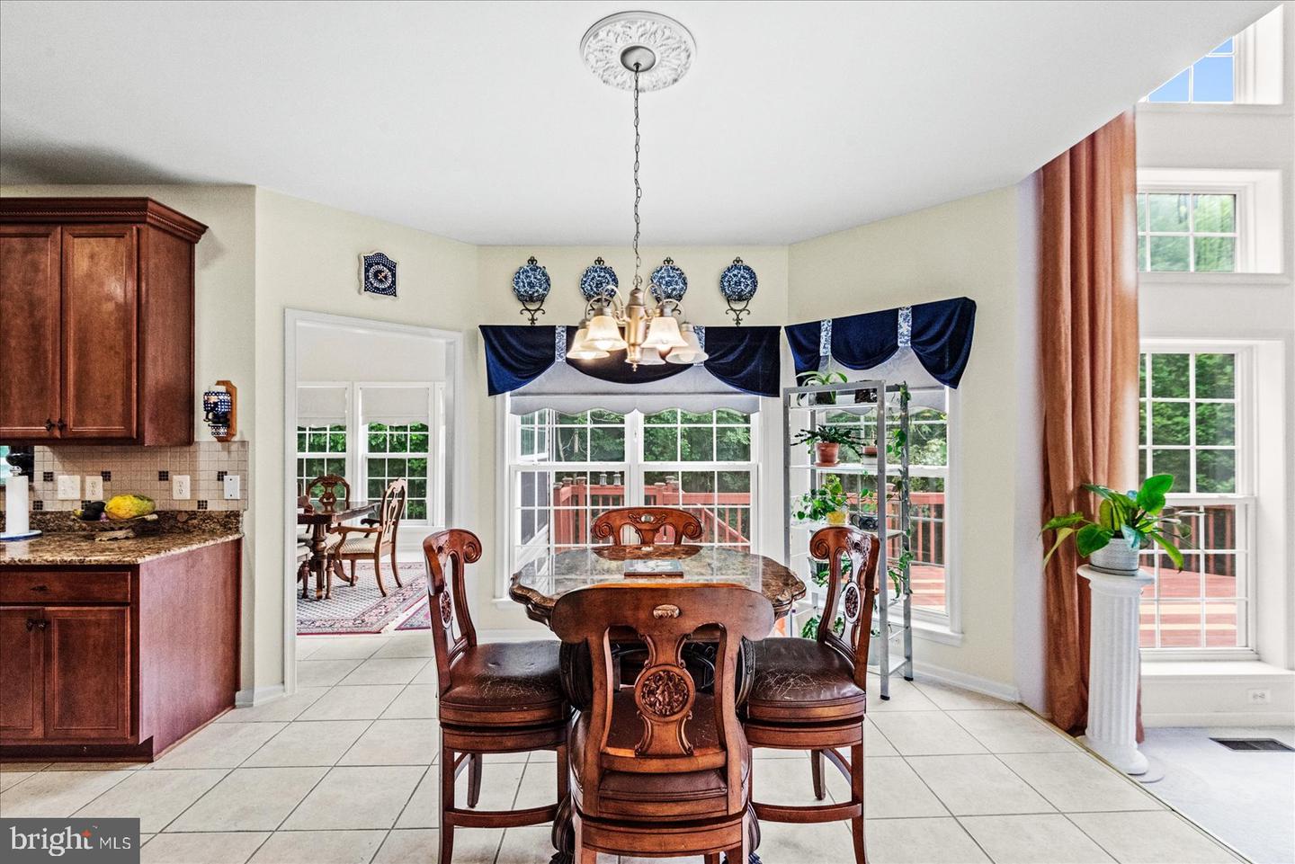 21 WENTWORTH DR, FREDERICKSBURG, Virginia 22406, 7 Bedrooms Bedrooms, ,5 BathroomsBathrooms,Residential,For sale,21 WENTWORTH DR,VAST2040450 MLS # VAST2040450