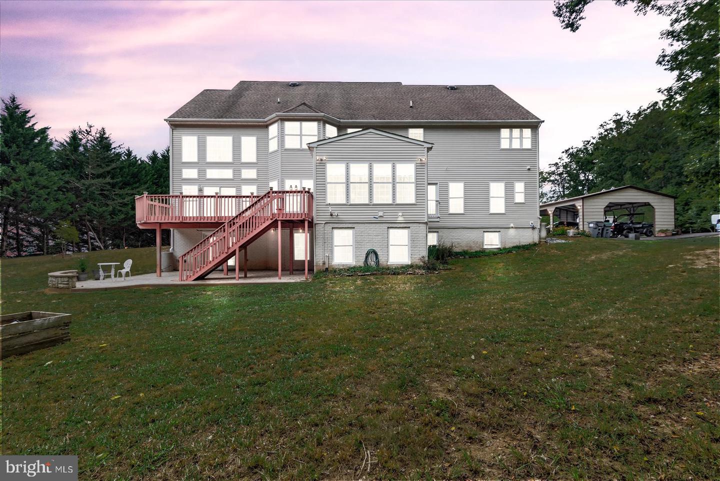 21 WENTWORTH DR, FREDERICKSBURG, Virginia 22406, 7 Bedrooms Bedrooms, ,5 BathroomsBathrooms,Residential,For sale,21 WENTWORTH DR,VAST2040450 MLS # VAST2040450