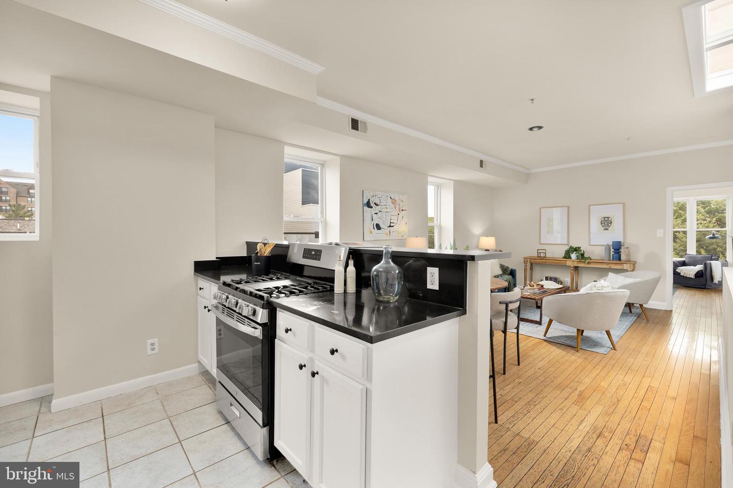 1458 FAIRMONT ST NW #4, WASHINGTON, District Of Columbia 20009, 2 Bedrooms Bedrooms, ,1 BathroomBathrooms,Residential,For sale,1458 FAIRMONT ST NW #4,DCDC2209730 MLS # DCDC2209730