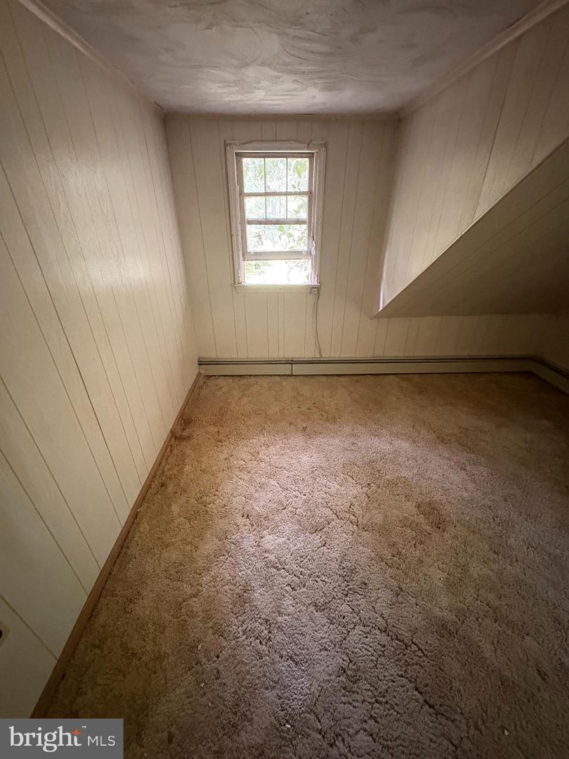 1372 COLES POINT RD, HAGUE, Virginia 22469, 4 Bedrooms Bedrooms, ,2 BathroomsBathrooms,Residential,For sale,1372 COLES POINT RD,VAWE2009580 MLS # VAWE2009580