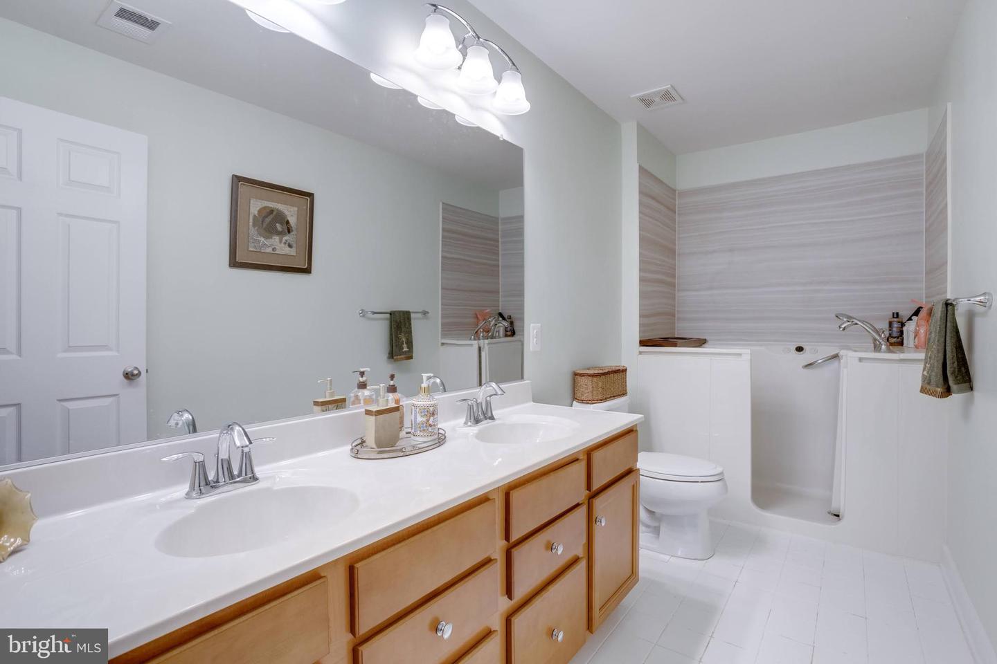 25184 CRESTED WHEAT DR, ALDIE, Virginia 20105, 5 Bedrooms Bedrooms, ,4 BathroomsBathrooms,Residential,For sale,25184 CRESTED WHEAT DR,VALO2106590 MLS # VALO2106590