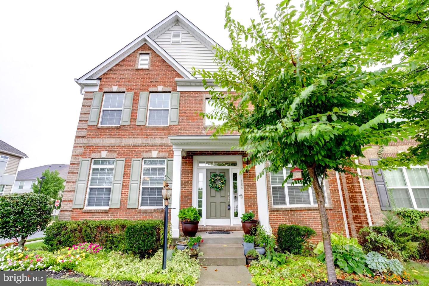 25184 CRESTED WHEAT DR, ALDIE, Virginia 20105, 5 Bedrooms Bedrooms, ,4 BathroomsBathrooms,Residential,For sale,25184 CRESTED WHEAT DR,VALO2106590 MLS # VALO2106590