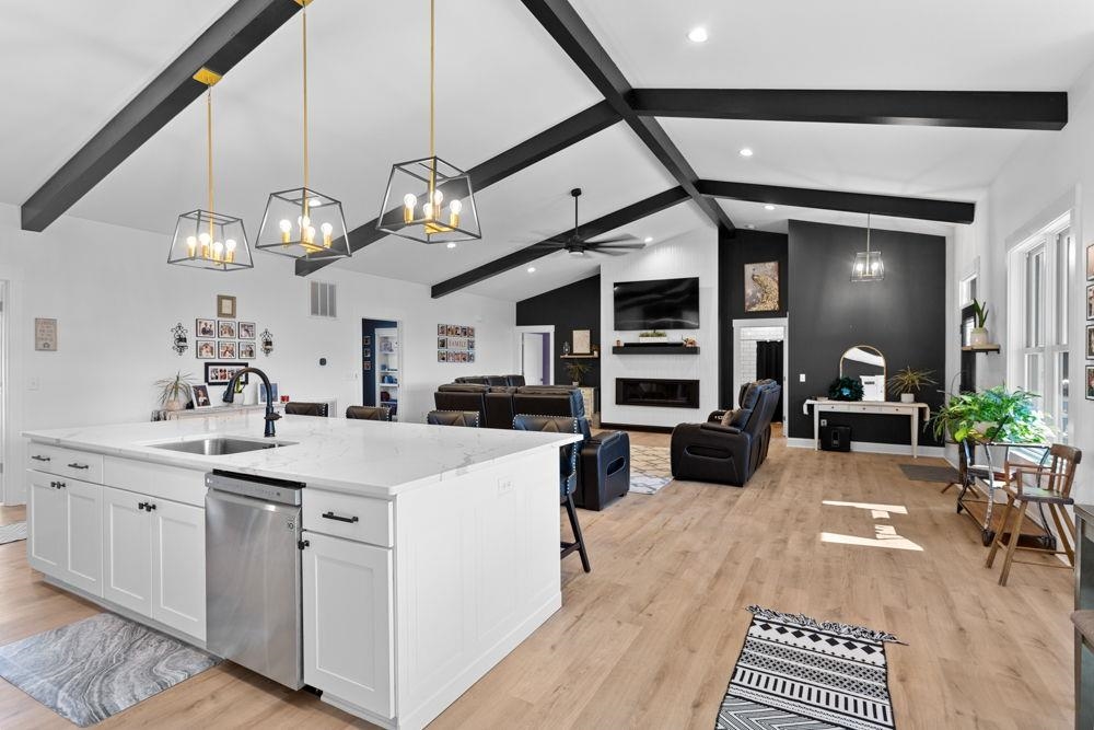 3606 WINSINGER DR, BROADWAY, Virginia 22815, 5 Bedrooms Bedrooms, ,4 BathroomsBathrooms,Residential,3606 WINSINGER DR,658189 MLS # 658189