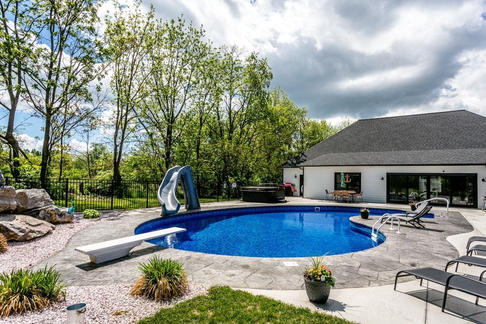 3606 WINSINGER DR, BROADWAY, Virginia 22815, 5 Bedrooms Bedrooms, ,4 BathroomsBathrooms,Residential,3606 WINSINGER DR,658189 MLS # 658189