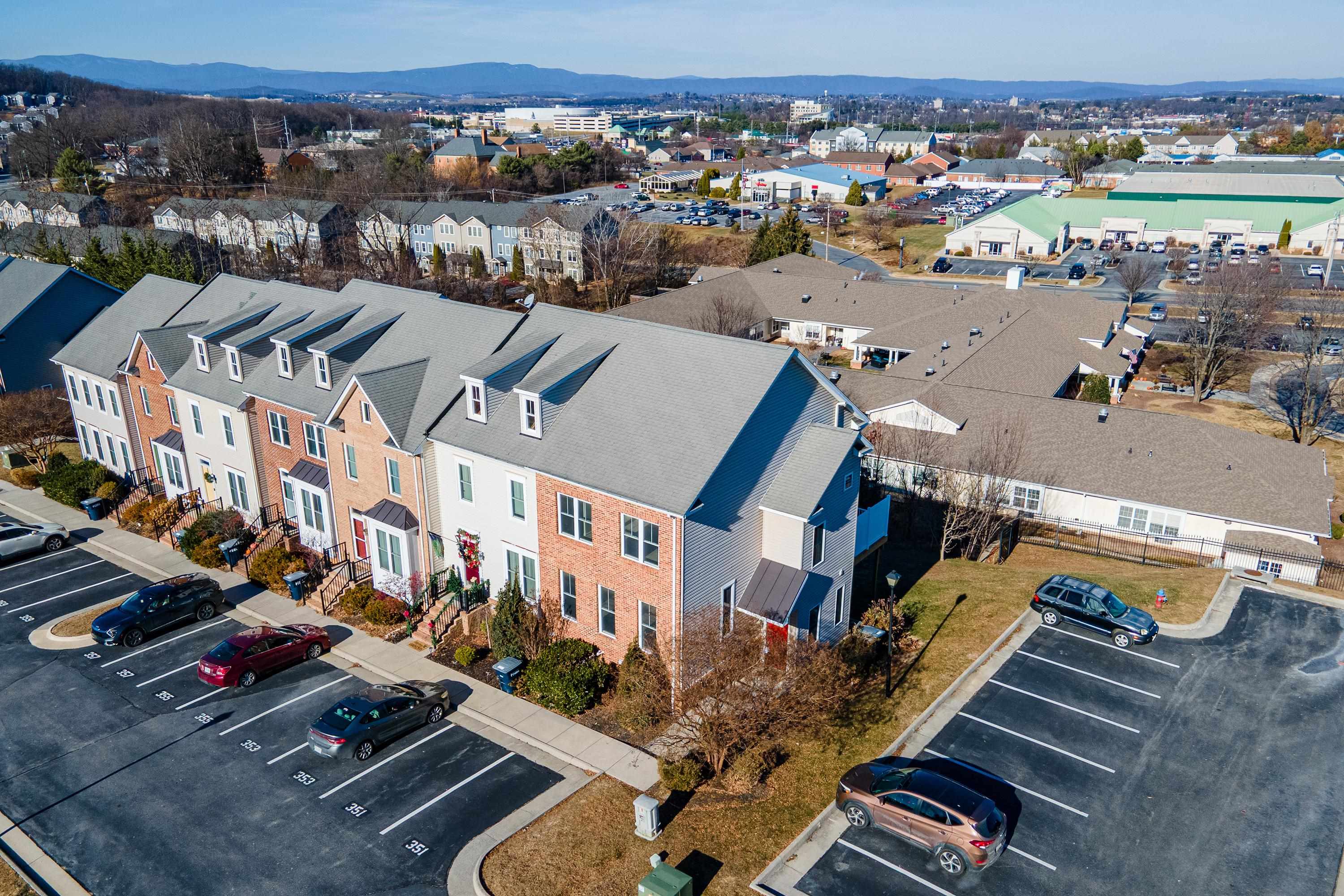 351 BLUE STONE HILLS DR, HARRISONBURG, Virginia 22801, 3 Bedrooms Bedrooms, ,3 BathroomsBathrooms,Residential,351 BLUE STONE HILLS DR,672177 MLS # 672177 351 BLUE STONE HILLS DR, HARRISONBURG, Virginia 22801, 3 Bedrooms Bedrooms, ,3 BathroomsBathrooms,Residential,351 BLUE STONE HILLS DR,672177 MLS # 672177