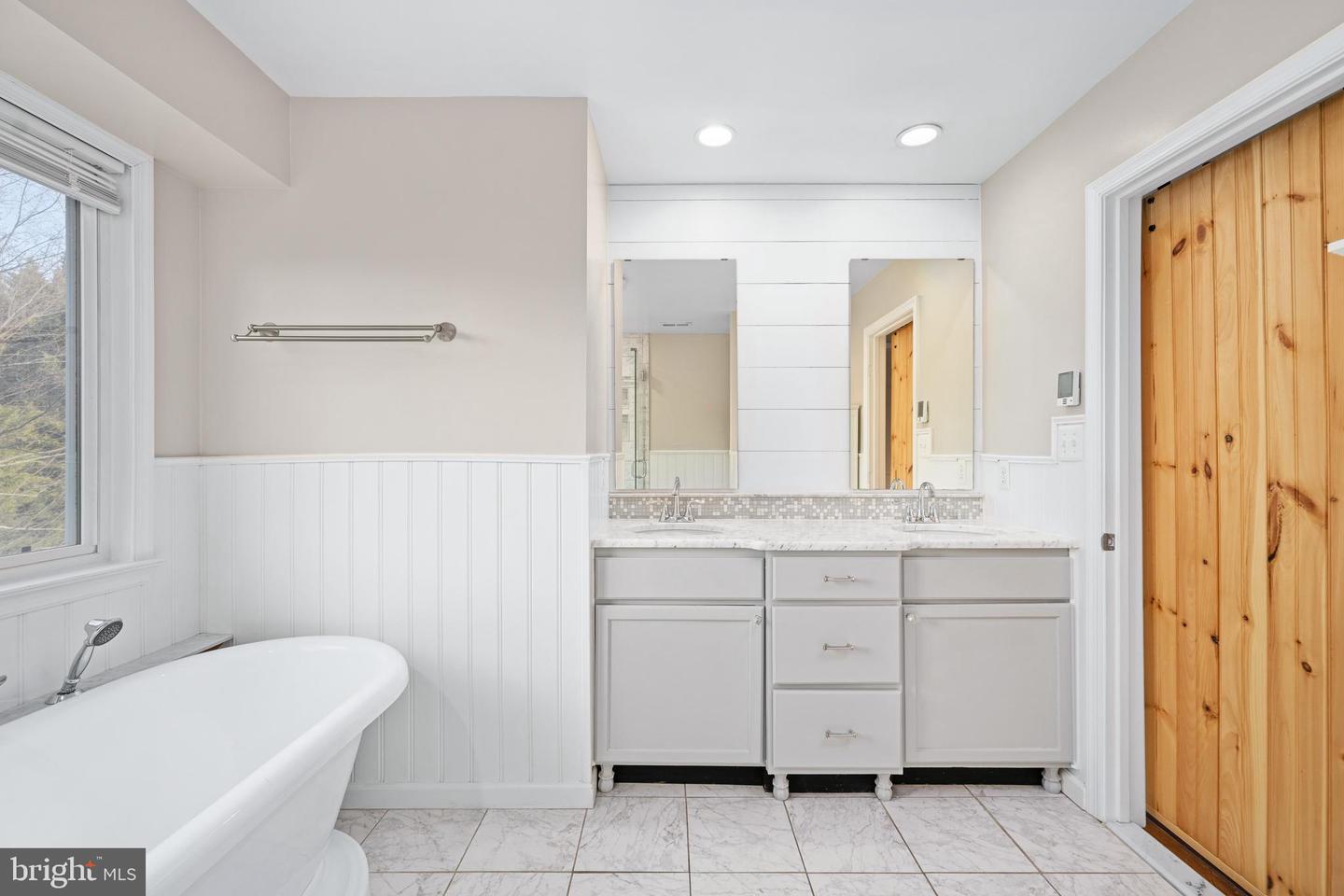 141 NORTHAMPTON BLVD, STAFFORD, Virginia 22554, 4 Bedrooms Bedrooms, ,3 BathroomsBathrooms,Residential,For sale,141 NORTHAMPTON BLVD,VAST2043830 MLS # VAST2043830