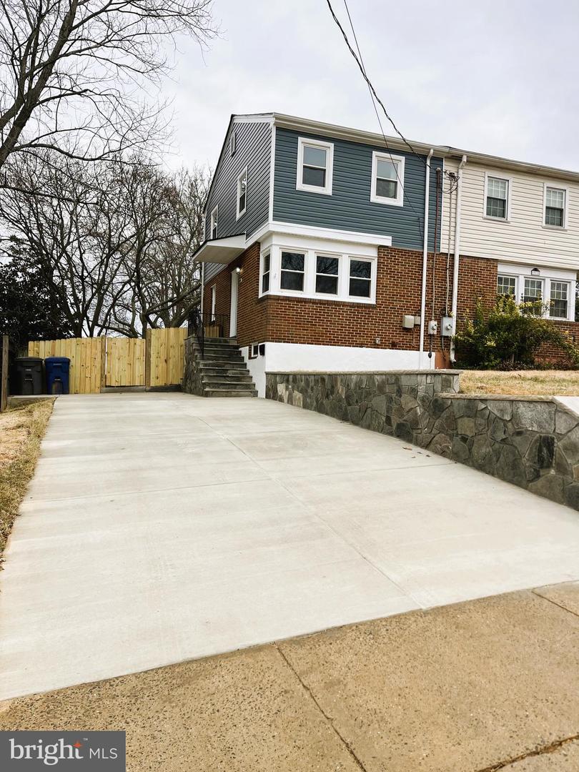6913 WESTHAMPTON DR, ALEXANDRIA, Virginia 22307, 2 Bedrooms Bedrooms, ,2 BathroomsBathrooms,Residential,For sale,6913 WESTHAMPTON DR,VAFX2281640 MLS # VAFX2281640 6913 WESTHAMPTON DR, ALEXANDRIA, Virginia 22307, 2 Bedrooms Bedrooms, ,2 BathroomsBathrooms,Residential,For sale,6913 WESTHAMPTON DR,VAFX2281640 MLS # VAFX2281640