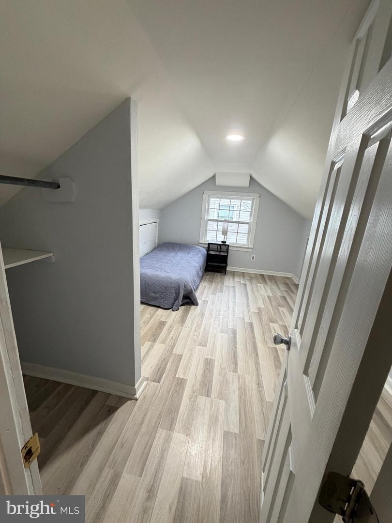 3007 ELMWOOD DR, ALEXANDRIA, Virginia 22303, 5 Bedrooms Bedrooms, ,3 BathroomsBathrooms,Residential,For sale,3007 ELMWOOD DR,VAFX2281802 MLS # VAFX2281802