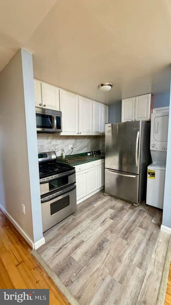 3007 ELMWOOD DR, ALEXANDRIA, Virginia 22303, 4 Bedrooms Bedrooms, ,2 BathroomsBathrooms,Residential,For sale,3007 ELMWOOD DR,VAFX2281802 MLS # VAFX2281802