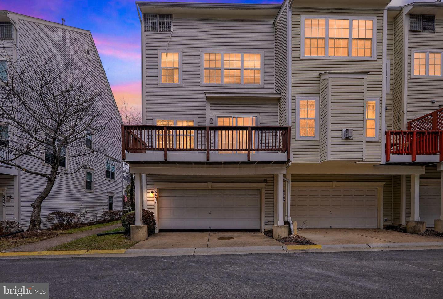 5457 PATUXENT KNOLL PL, ALEXANDRIA, Virginia 22312, 3 Bedrooms Bedrooms, 7 Rooms Rooms,3 BathroomsBathrooms,Residential,For sale,5457 PATUXENT KNOLL PL,VAFX2283158 MLS # VAFX2283158