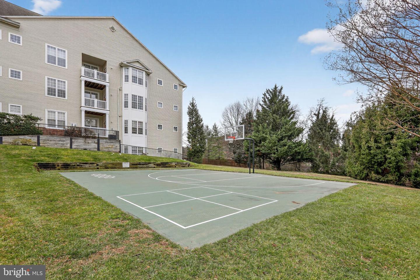 5457 PATUXENT KNOLL PL, ALEXANDRIA, Virginia 22312, 3 Bedrooms Bedrooms, 7 Rooms Rooms,3 BathroomsBathrooms,Residential,For sale,5457 PATUXENT KNOLL PL,VAFX2283158 MLS # VAFX2283158