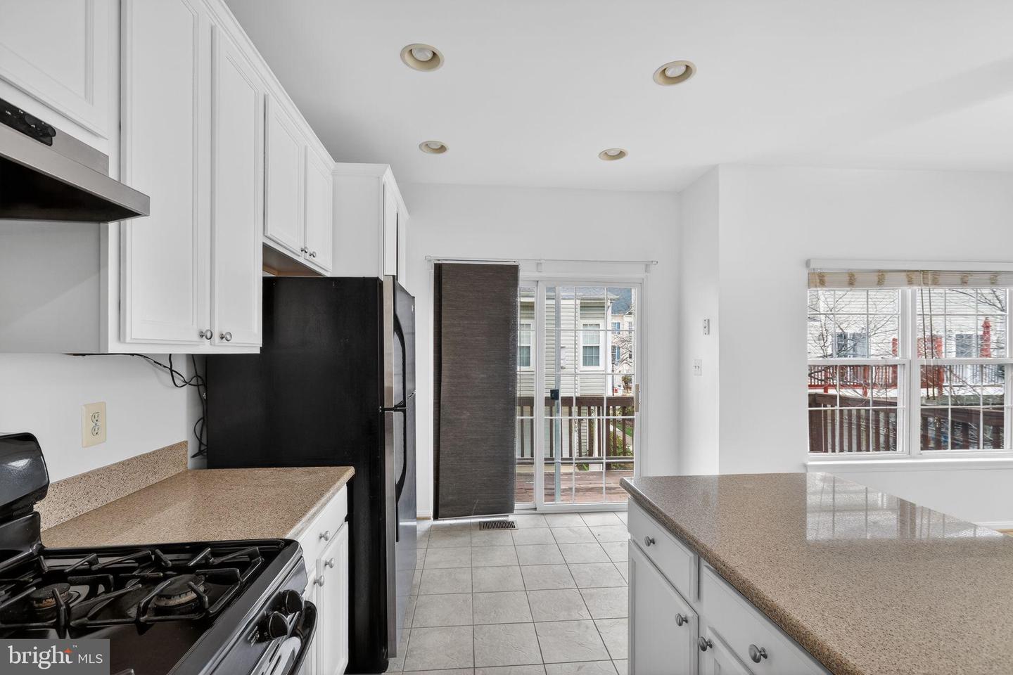 5457 PATUXENT KNOLL PL, ALEXANDRIA, Virginia 22312, 3 Bedrooms Bedrooms, 7 Rooms Rooms,3 BathroomsBathrooms,Residential,For sale,5457 PATUXENT KNOLL PL,VAFX2283158 MLS # VAFX2283158