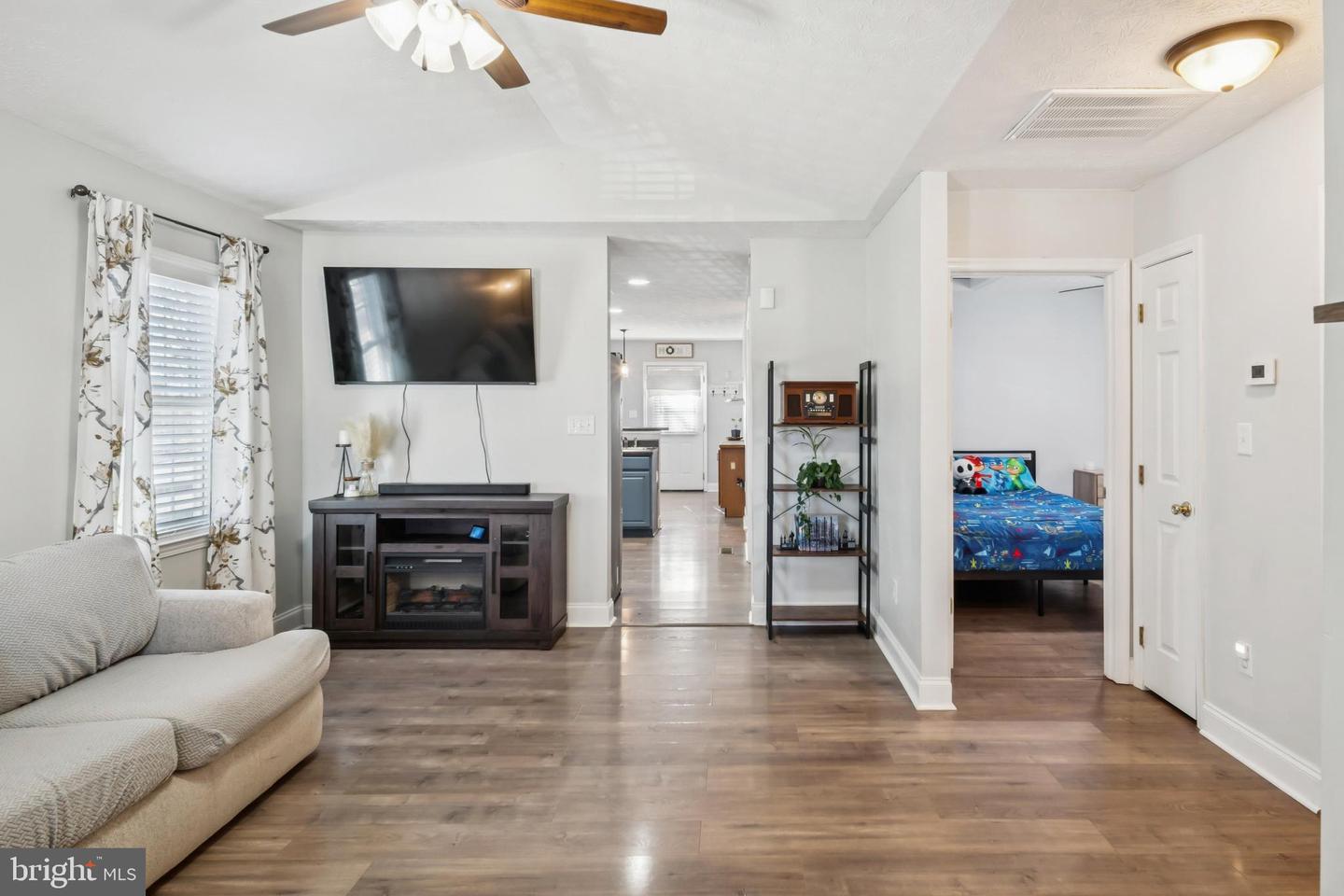 102 W LIBERTY ST, STAUNTON, Virginia 24401, 3 Bedrooms Bedrooms, 5 Rooms Rooms,2 BathroomsBathrooms,Residential,For sale,102 W LIBERTY ST,VASC2000766 MLS # VASC2000766 102 W LIBERTY ST, STAUNTON, Virginia 24401, 3 Bedrooms Bedrooms, 5 Rooms Rooms,2 BathroomsBathrooms,Residential,For sale,102 W LIBERTY ST,VASC2000766 MLS # VASC2000766