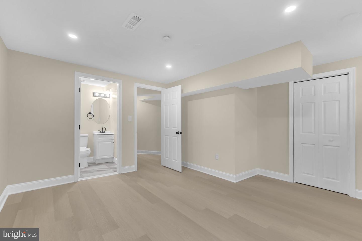 6400 INWOOD DR, SPRINGFIELD, Virginia 22150, 5 Bedrooms Bedrooms, ,3 BathroomsBathrooms,Residential,For sale,6400 INWOOD DR,VAFX2284174 MLS # VAFX2284174