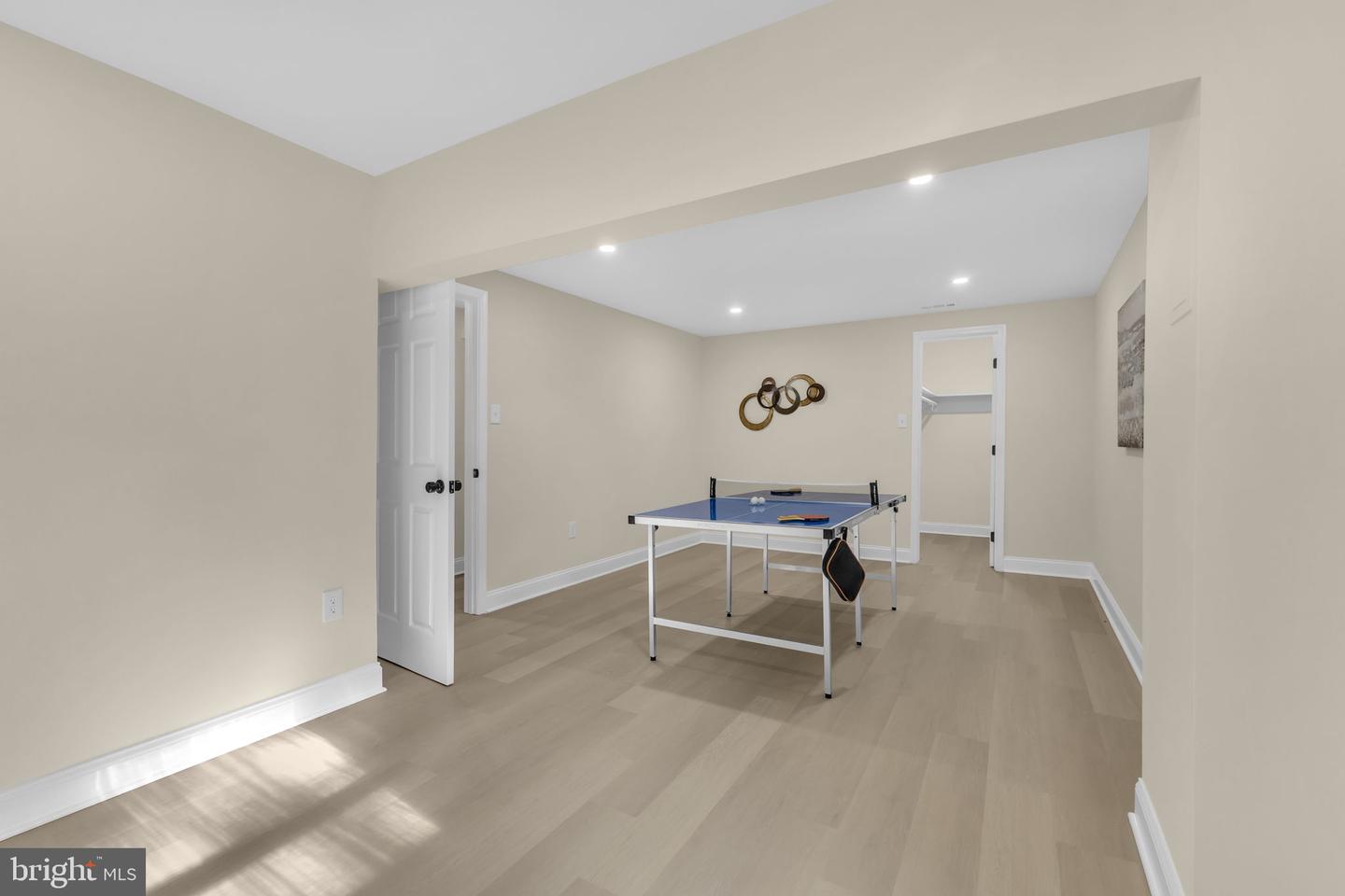 6400 INWOOD DR, SPRINGFIELD, Virginia 22150, 5 Bedrooms Bedrooms, ,3 BathroomsBathrooms,Residential,For sale,6400 INWOOD DR,VAFX2284174 MLS # VAFX2284174