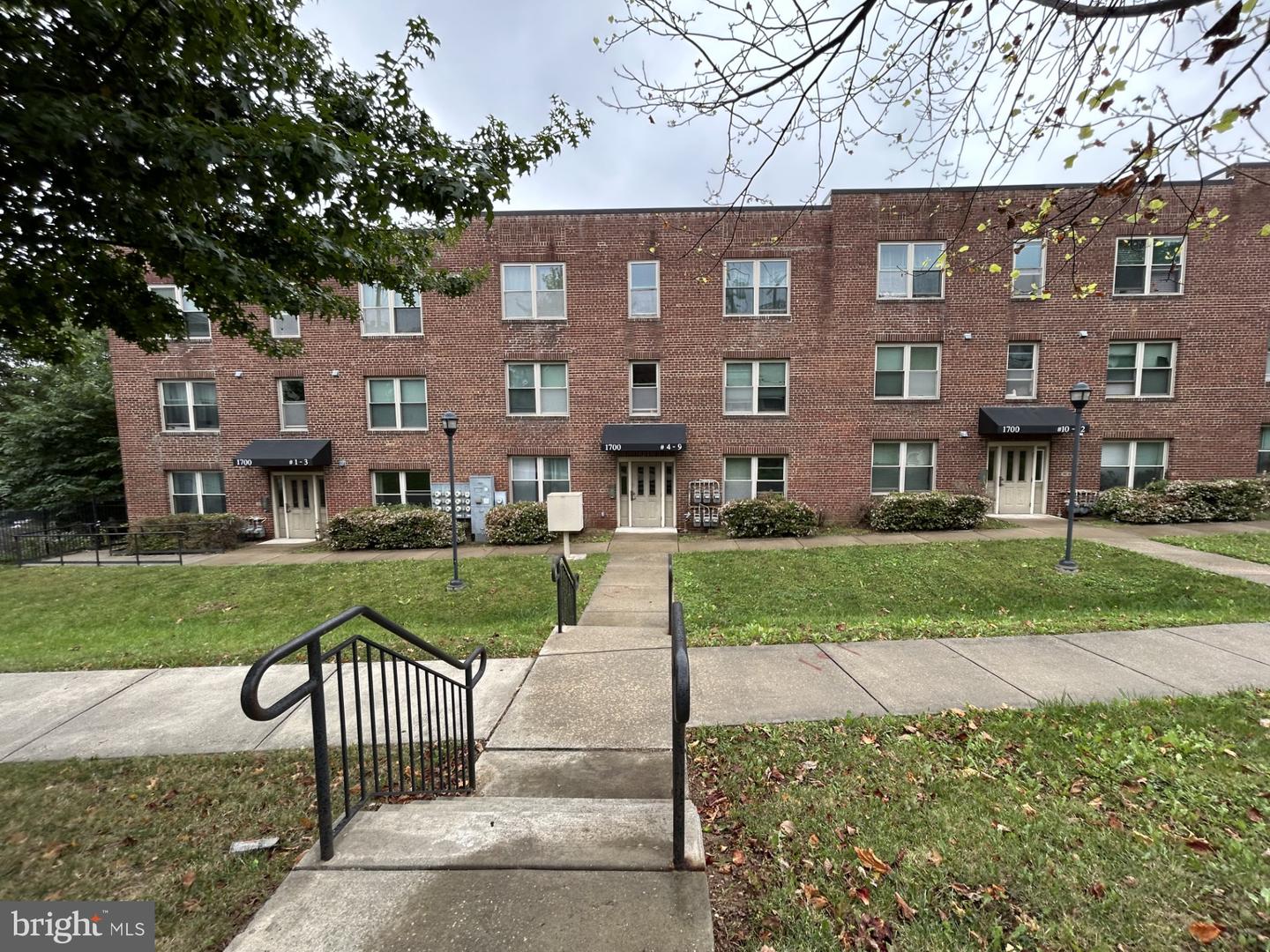 1700 W ST SE #5, WASHINGTON, District Of Columbia 20020, 2 Bedrooms Bedrooms, ,2 BathroomsBathrooms,Residential,For sale,1700 W ST SE #5,DCDC2239758 MLS # DCDC2239758 1700 W ST SE #5, WASHINGTON, District Of Columbia 20020, 2 Bedrooms Bedrooms, ,2 BathroomsBathrooms,Residential,For sale,1700 W ST SE #5,DCDC2239758 MLS # DCDC2239758