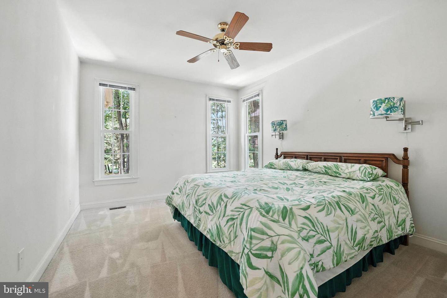 11606 STONEWALL JACKSON DR, SPOTSYLVANIA, Virginia 22551, 4 Bedrooms Bedrooms, ,2 BathroomsBathrooms,Residential,For sale,11606 STONEWALL JACKSON DR,VASP2038418 MLS # VASP2038418