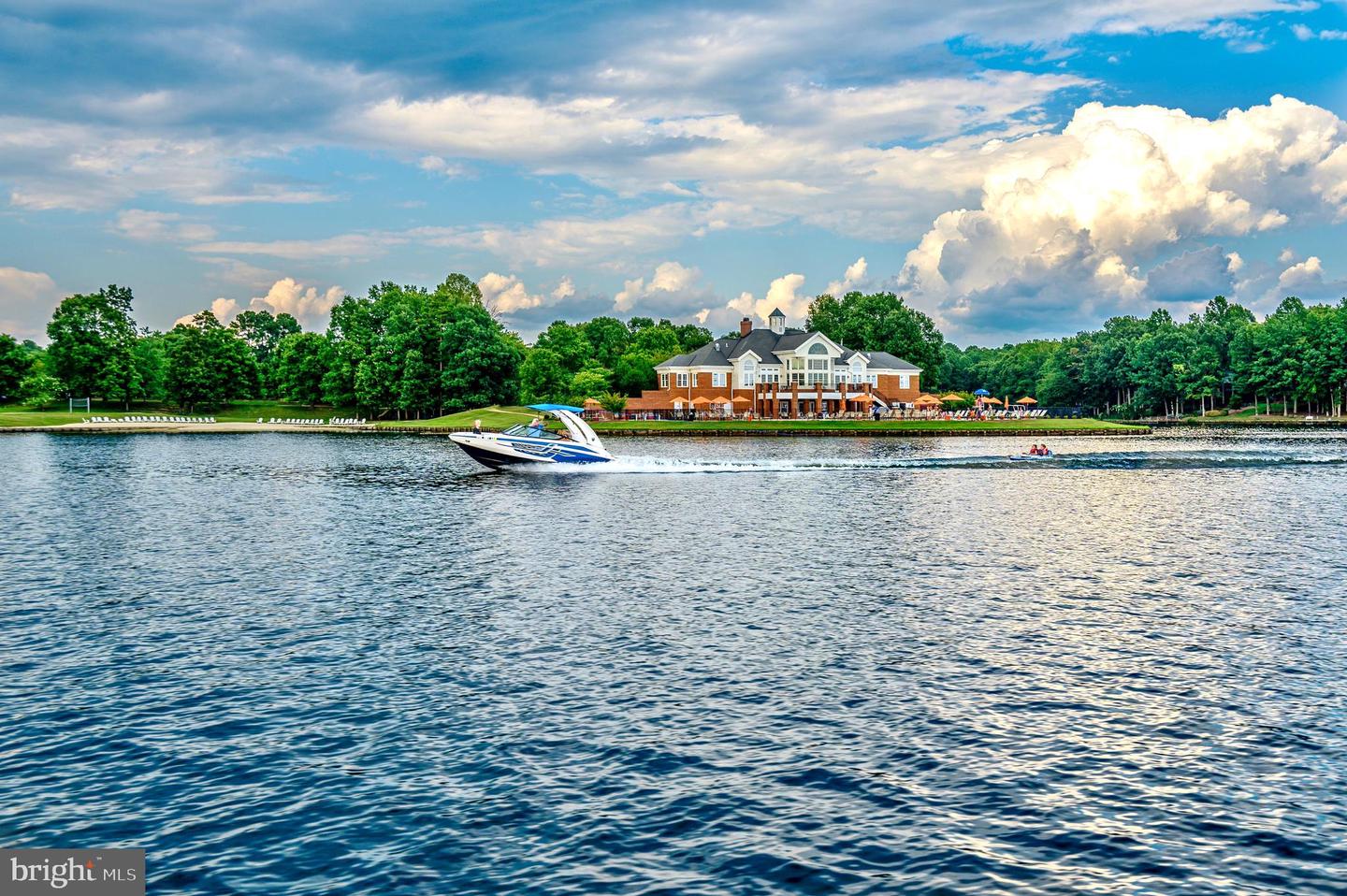 11606 STONEWALL JACKSON DR, SPOTSYLVANIA, Virginia 22551, 4 Bedrooms Bedrooms, ,2 BathroomsBathrooms,Residential,For sale,11606 STONEWALL JACKSON DR,VASP2038418 MLS # VASP2038418