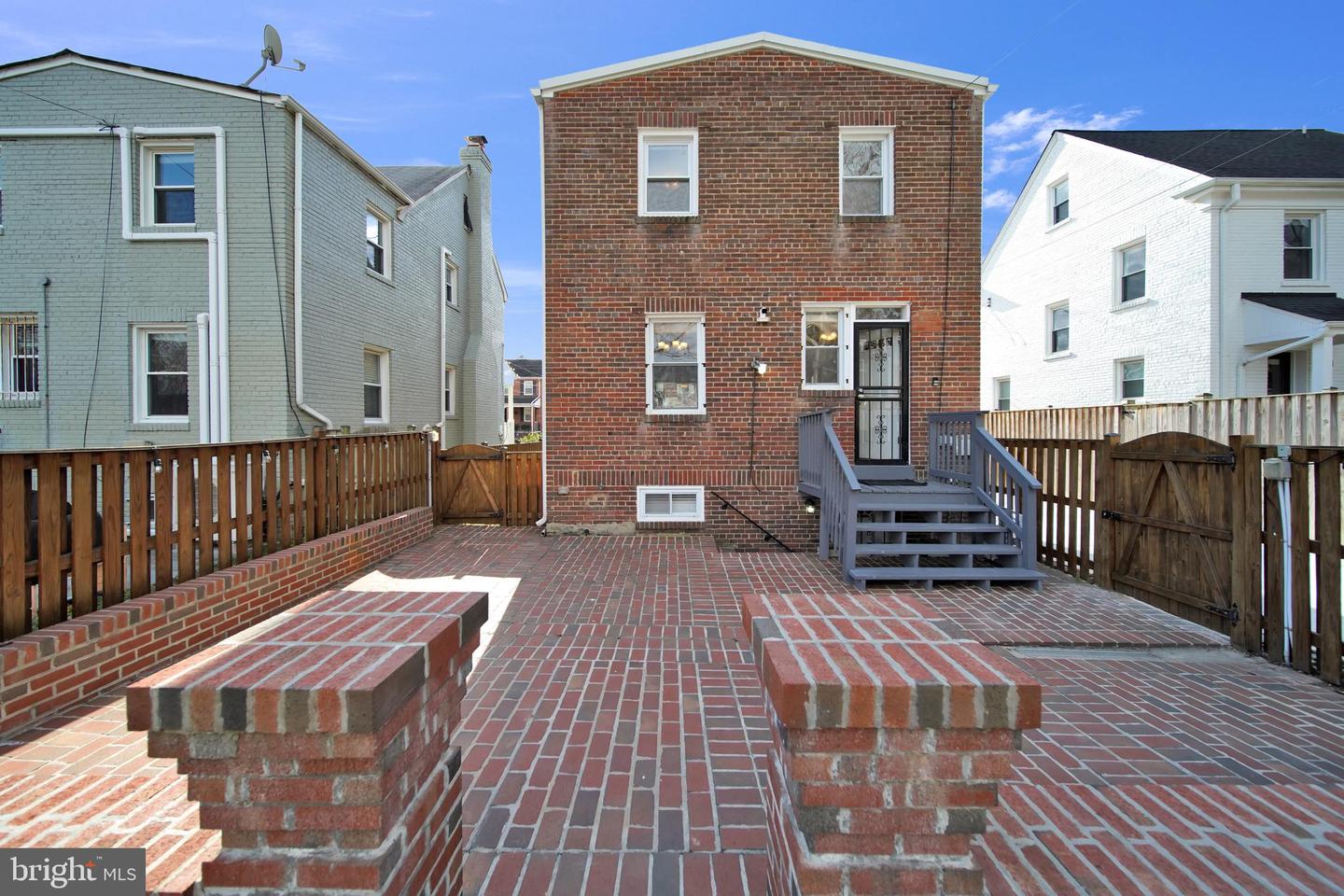 423 QUACKENBOS ST NW, WASHINGTON, District Of Columbia 20011, 4 Bedrooms Bedrooms, ,3 BathroomsBathrooms,Residential,For sale,423 QUACKENBOS ST NW,DCDC2239788 MLS # DCDC2239788