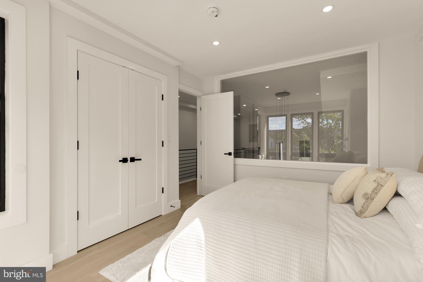 3923 14TH ST NW #4, WASHINGTON, District Of Columbia 20011, 2 Bedrooms Bedrooms, ,2 BathroomsBathrooms,Residential,For sale,3923 14TH ST NW #4,DCDC2239794 MLS # DCDC2239794 3923 14TH ST NW #4, WASHINGTON, District Of Columbia 20011, 2 Bedrooms Bedrooms, ,2 BathroomsBathrooms,Residential,For sale,3923 14TH ST NW #4,DCDC2239794 MLS # DCDC2239794