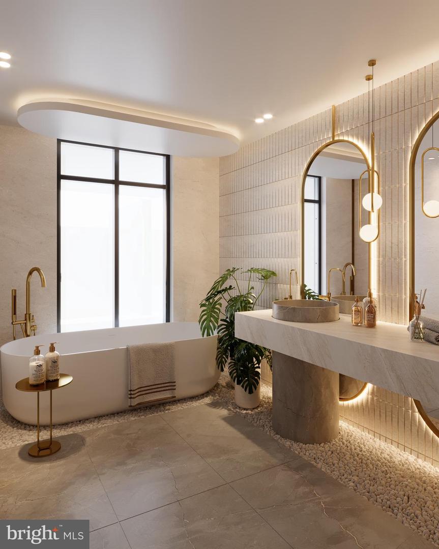 8111 GEORGETOWN PIKE, MCLEAN, Virginia 22102, 6 Bedrooms Bedrooms, ,6 BathroomsBathrooms,Residential,For sale,8111 GEORGETOWN PIKE,VAFX2284196 MLS # VAFX2284196