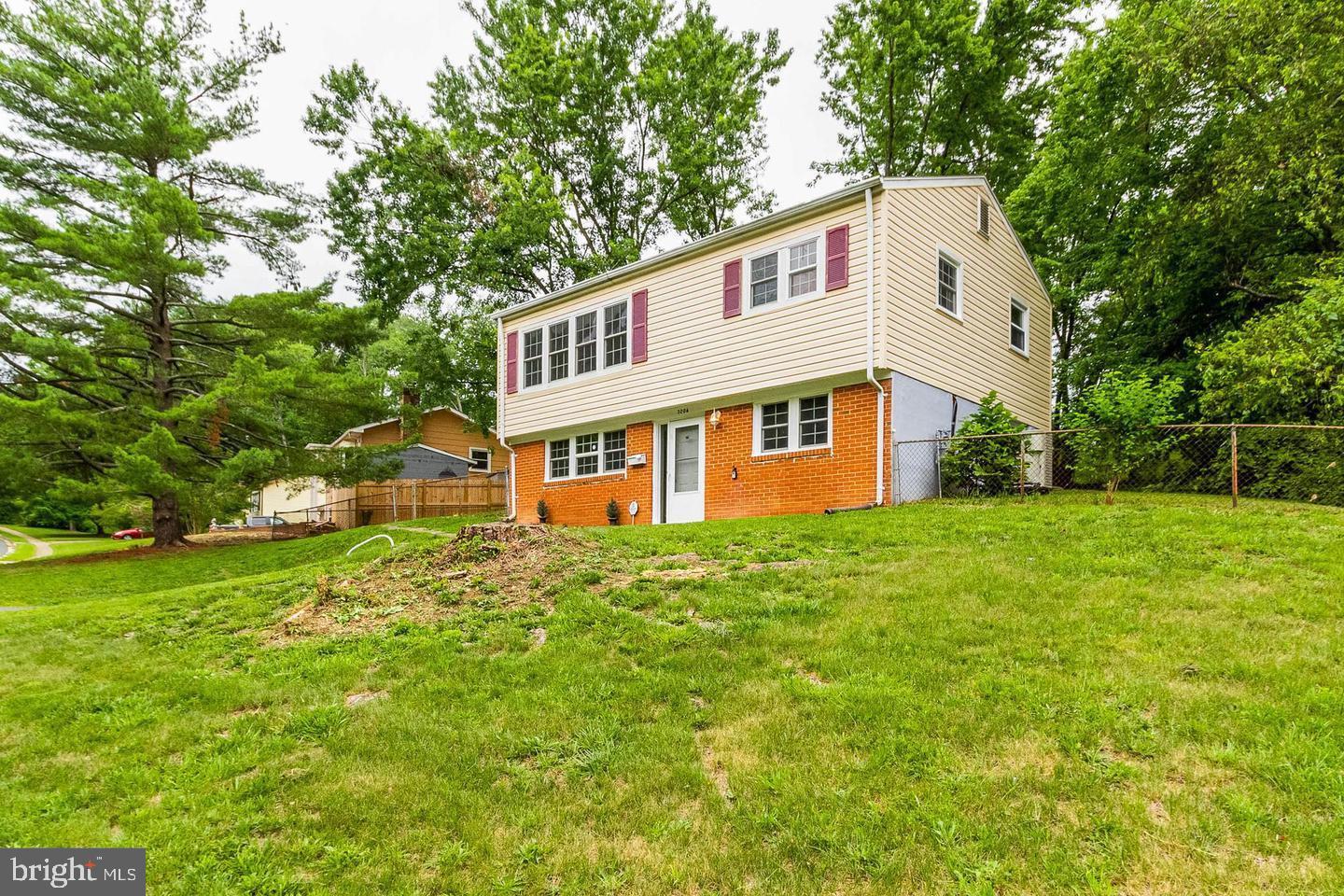 3206 BURBANK LN, WOODBRIDGE, Virginia 22193, 4 Bedrooms Bedrooms, ,2 BathroomsBathrooms,Residential,For sale,3206 BURBANK LN,VAPW2109946 MLS # VAPW2109946 3206 BURBANK LN, WOODBRIDGE, Virginia 22193, 4 Bedrooms Bedrooms, ,2 BathroomsBathrooms,Residential,For sale,3206 BURBANK LN,VAPW2109946 MLS # VAPW2109946