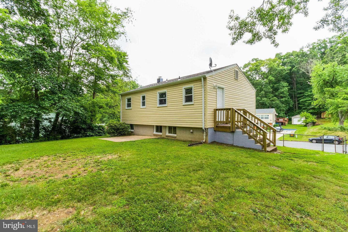 3206 BURBANK LN, WOODBRIDGE, Virginia 22193, 4 Bedrooms Bedrooms, ,2 BathroomsBathrooms,Residential,For sale,3206 BURBANK LN,VAPW2109946 MLS # VAPW2109946 3206 BURBANK LN, WOODBRIDGE, Virginia 22193, 4 Bedrooms Bedrooms, ,2 BathroomsBathrooms,Residential,For sale,3206 BURBANK LN,VAPW2109946 MLS # VAPW2109946