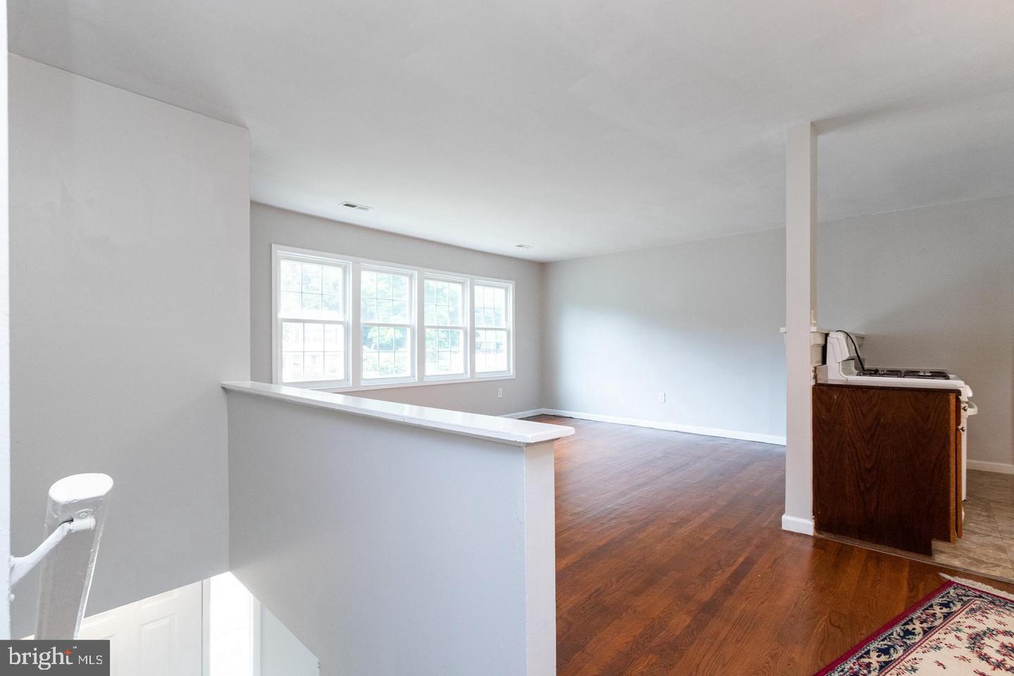 3206 BURBANK LN, WOODBRIDGE, Virginia 22193, 4 Bedrooms Bedrooms, ,2 BathroomsBathrooms,Residential,For sale,3206 BURBANK LN,VAPW2109946 MLS # VAPW2109946 3206 BURBANK LN, WOODBRIDGE, Virginia 22193, 4 Bedrooms Bedrooms, ,2 BathroomsBathrooms,Residential,For sale,3206 BURBANK LN,VAPW2109946 MLS # VAPW2109946