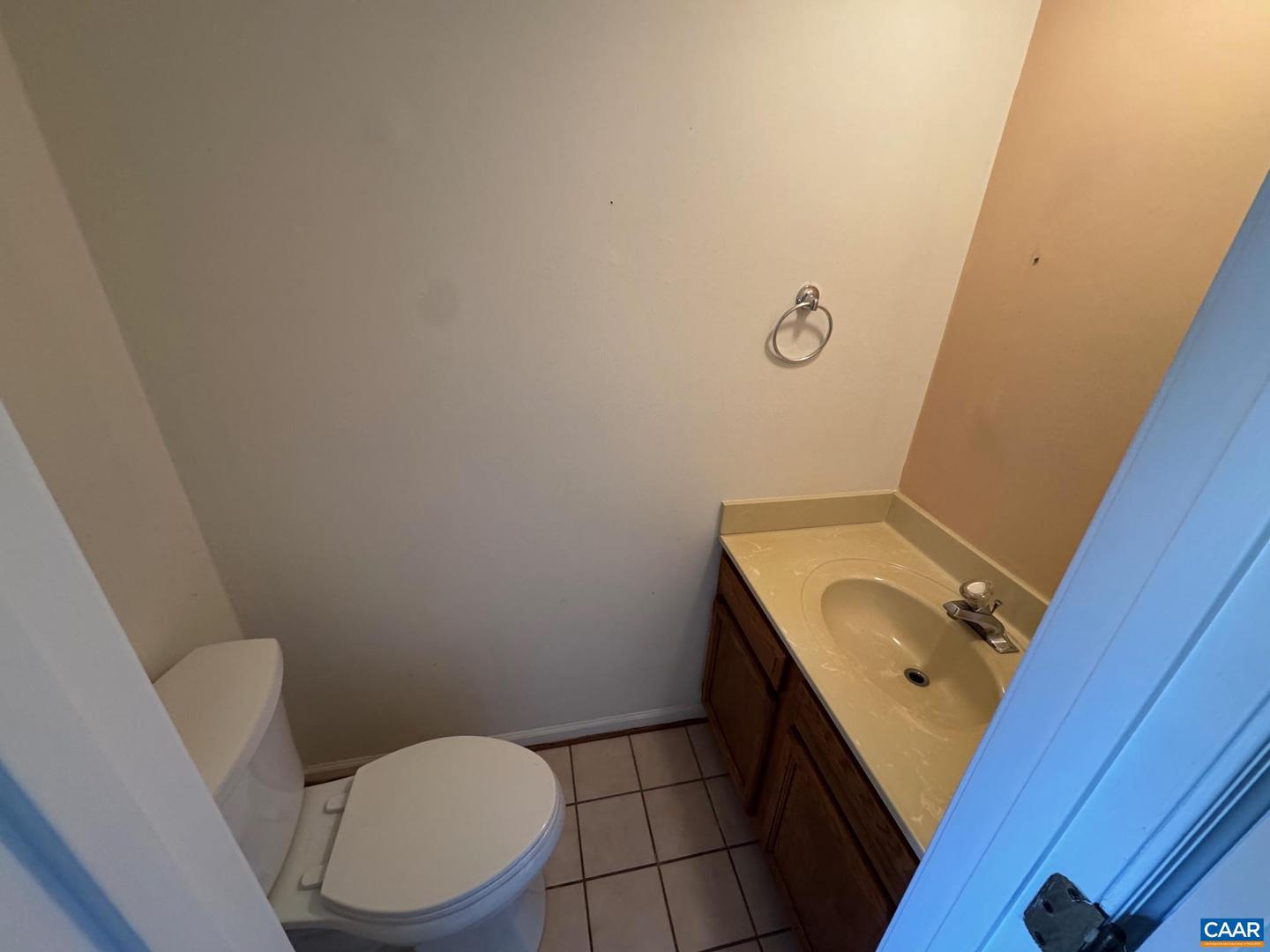 1104 MILL PARK DRIVE EXT, CHARLOTTESVILLE, Virginia 22901, 2 Bedrooms Bedrooms, ,2 BathroomsBathrooms,Residential,For sale,1104 MILL PARK DRIVE EXT,672178 MLS # 672178 1104 MILL PARK DRIVE EXT, CHARLOTTESVILLE, Virginia 22901, 2 Bedrooms Bedrooms, ,2 BathroomsBathrooms,Residential,For sale,1104 MILL PARK DRIVE EXT,672178 MLS # 672178