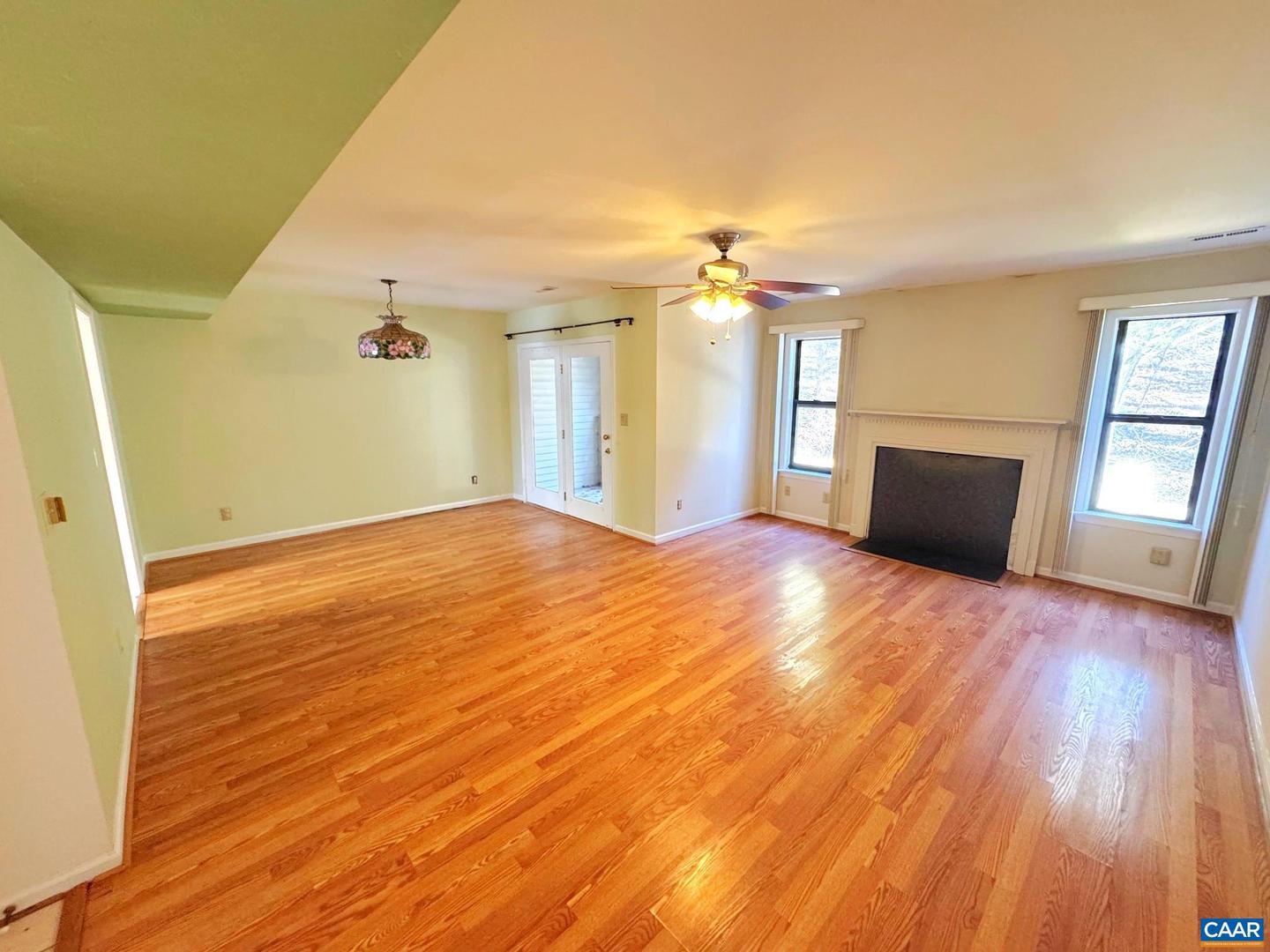 1104 MILL PARK DRIVE EXT, CHARLOTTESVILLE, Virginia 22901, 2 Bedrooms Bedrooms, ,2 BathroomsBathrooms,Residential,For sale,1104 MILL PARK DRIVE EXT,672178 MLS # 672178 1104 MILL PARK DRIVE EXT, CHARLOTTESVILLE, Virginia 22901, 2 Bedrooms Bedrooms, ,2 BathroomsBathrooms,Residential,For sale,1104 MILL PARK DRIVE EXT,672178 MLS # 672178