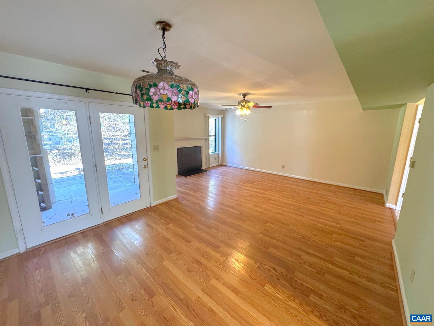 1104 MILL PARK DRIVE EXT, CHARLOTTESVILLE, Virginia 22901, 2 Bedrooms Bedrooms, ,2 BathroomsBathrooms,Residential,For sale,1104 MILL PARK DRIVE EXT,672178 MLS # 672178 1104 MILL PARK DRIVE EXT, CHARLOTTESVILLE, Virginia 22901, 2 Bedrooms Bedrooms, ,2 BathroomsBathrooms,Residential,For sale,1104 MILL PARK DRIVE EXT,672178 MLS # 672178