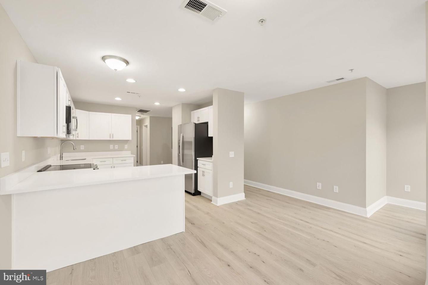 1753 W ST SE #C, WASHINGTON, District Of Columbia 20020, 2 Bedrooms Bedrooms, ,2 BathroomsBathrooms,Residential,For sale,1753 W ST SE #C,DCDC2239828 MLS # DCDC2239828