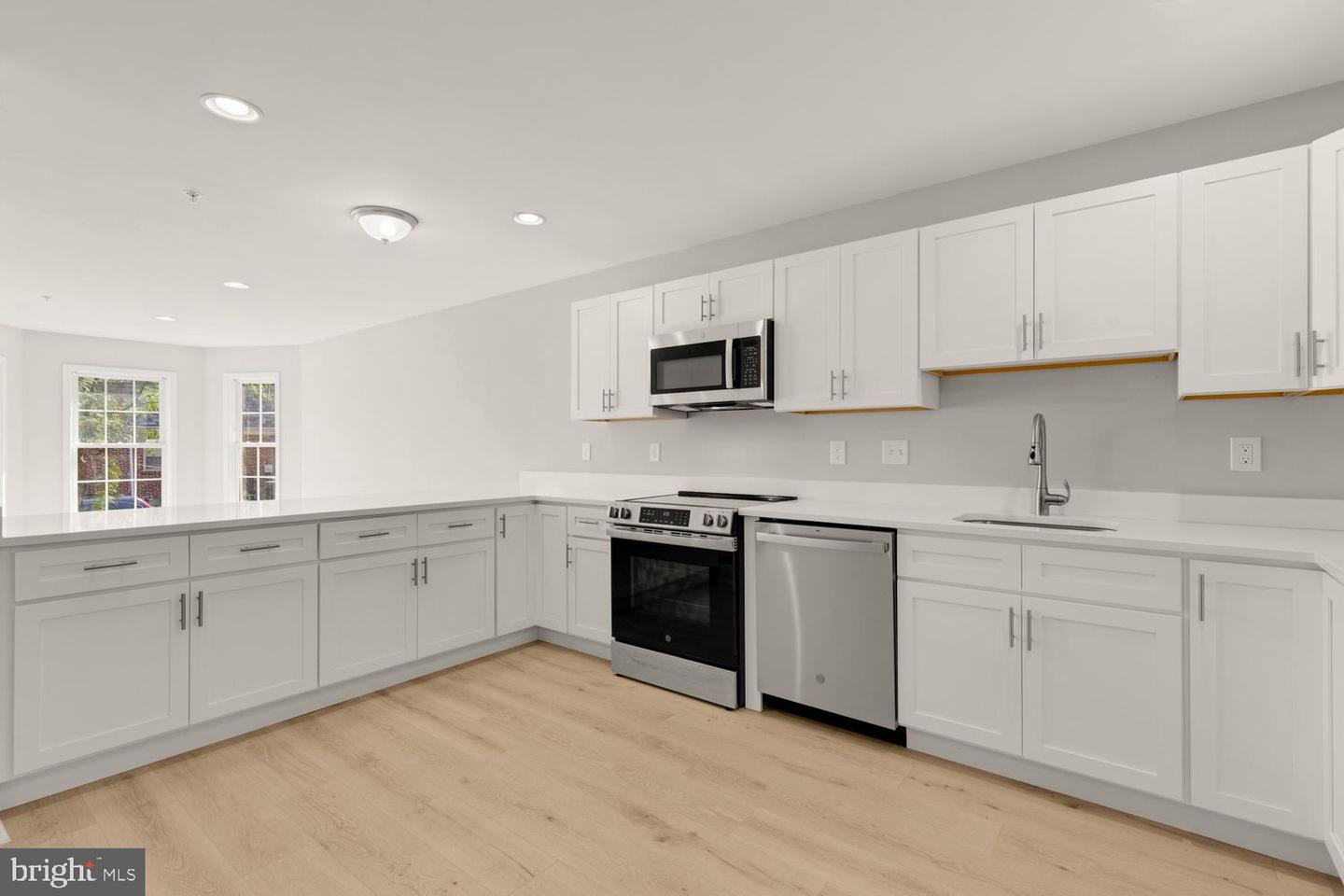 1755 W ST SE #A, WASHINGTON, District Of Columbia 20020, 3 Bedrooms Bedrooms, ,2 BathroomsBathrooms,Residential,For sale,1755 W ST SE #A,DCDC2239832 MLS # DCDC2239832