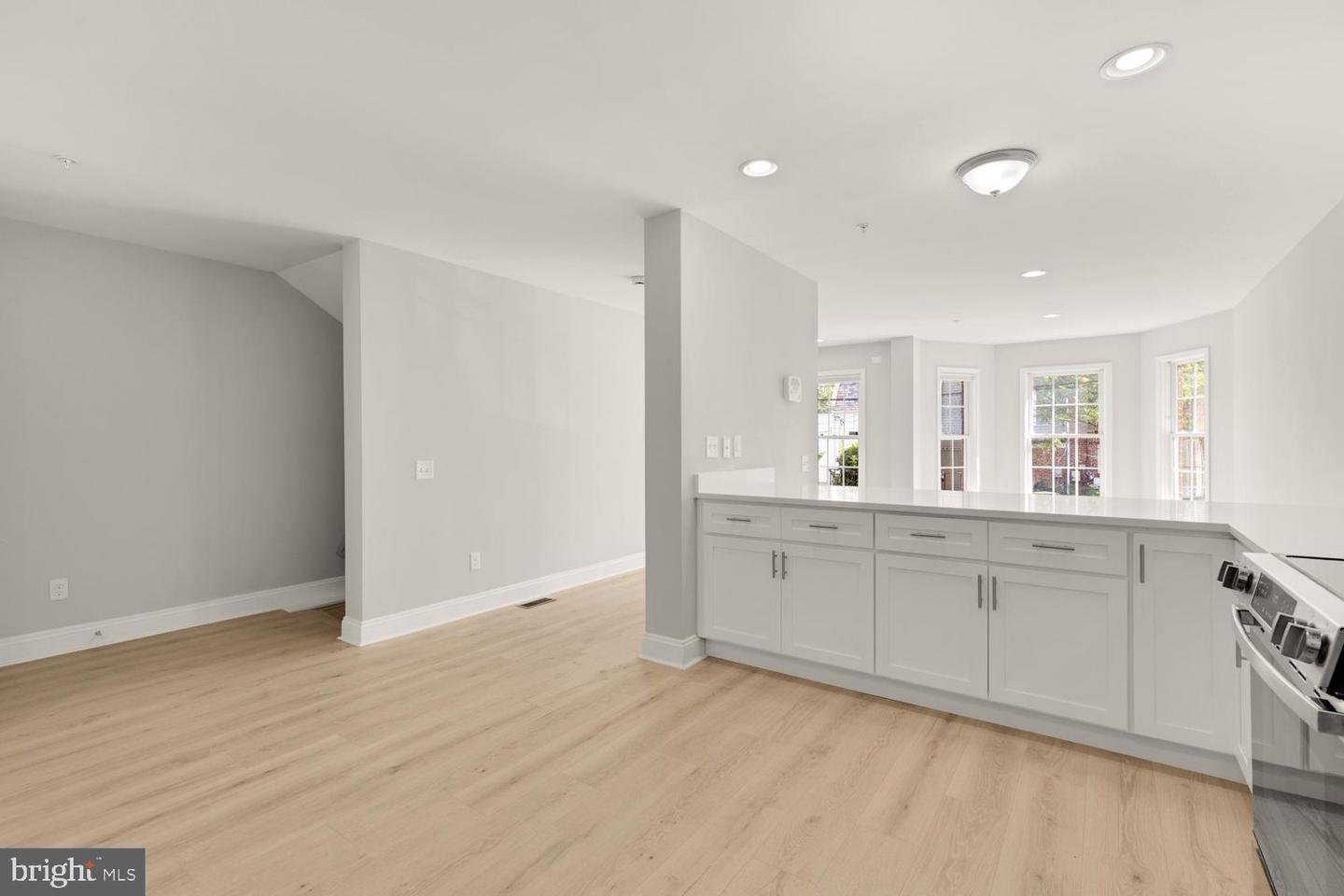 1755 W ST SE #A, WASHINGTON, District Of Columbia 20020, 3 Bedrooms Bedrooms, ,2 BathroomsBathrooms,Residential,For sale,1755 W ST SE #A,DCDC2239832 MLS # DCDC2239832