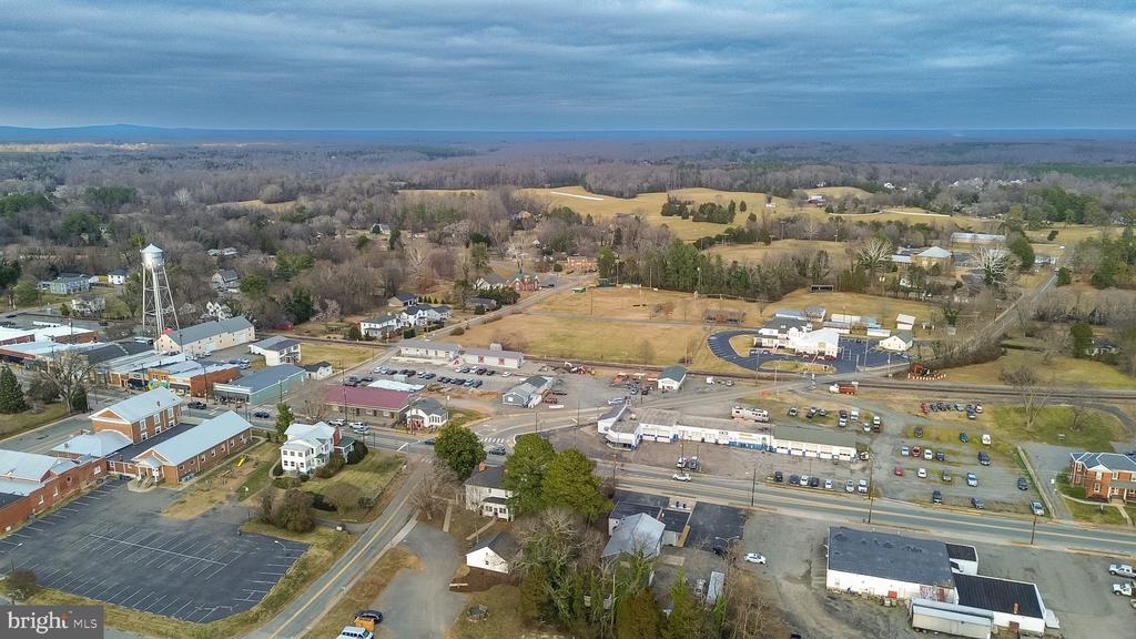 101 PATRICK HENRY DR, LOUISA, Virginia 23093, ,Residential,101 PATRICK HENRY DR,VALA2009086 MLS # VALA2009086